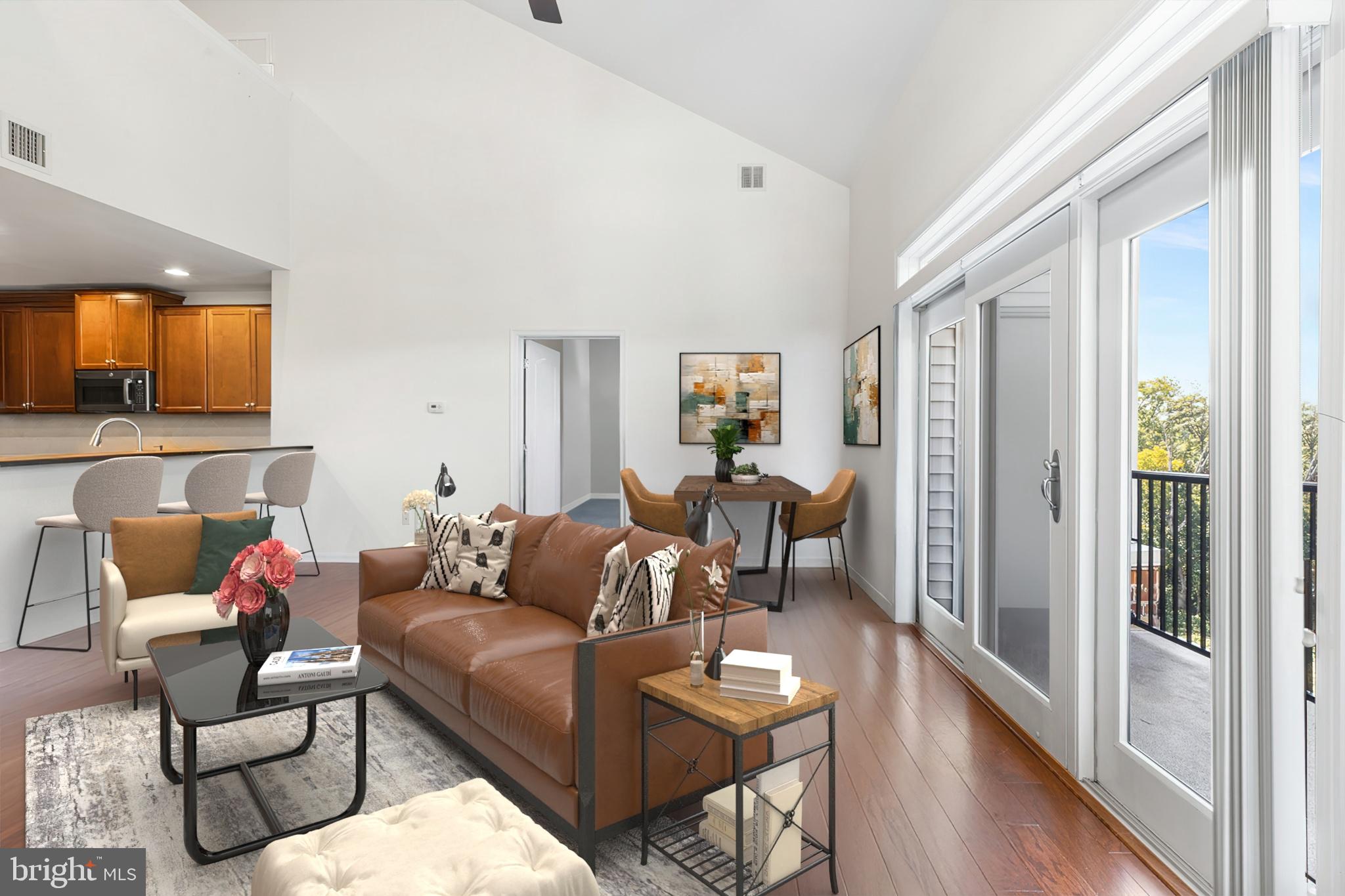 HUNTINGDON PLACE - Residential