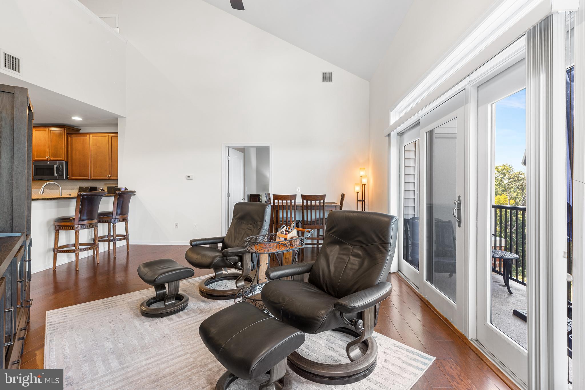 HUNTINGDON PLACE - Residential