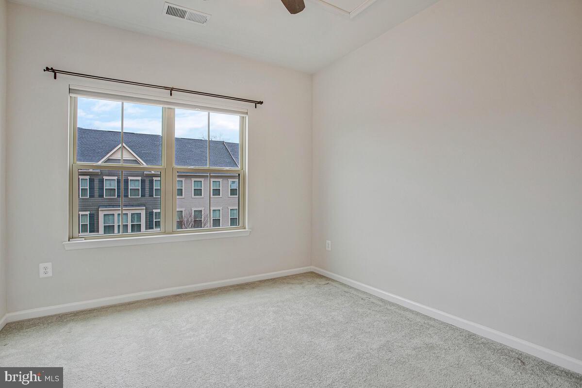 RESERVE AT PONDVIEW - Residential