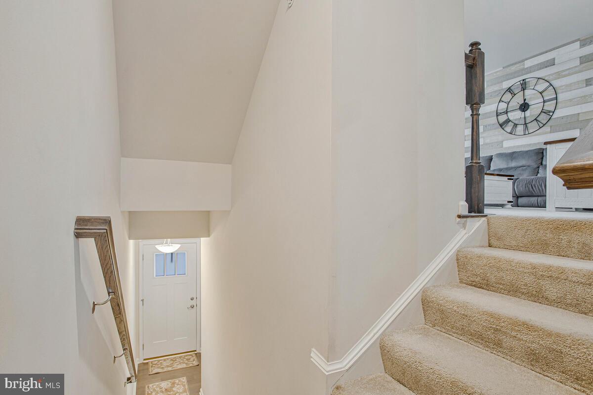 RESERVE AT PONDVIEW - Residential