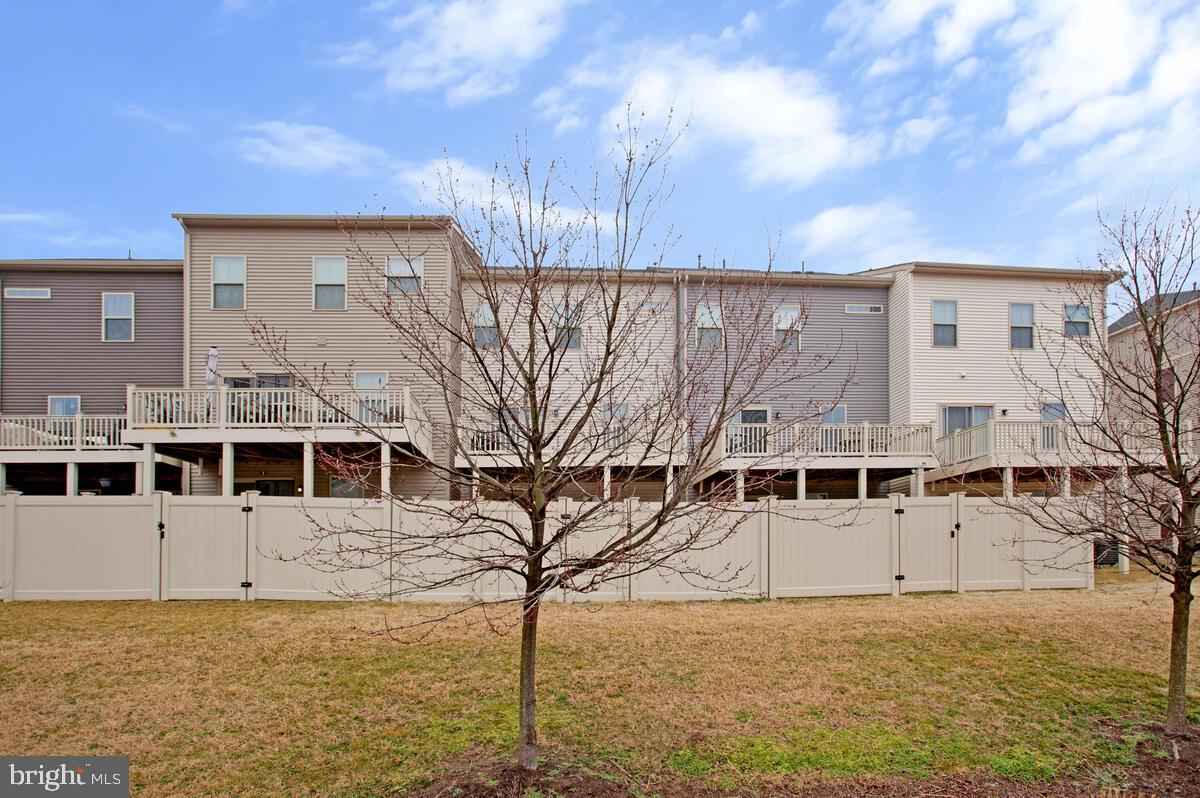 RESERVE AT PONDVIEW - Residential