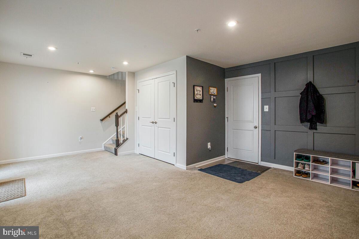 RESERVE AT PONDVIEW - Residential