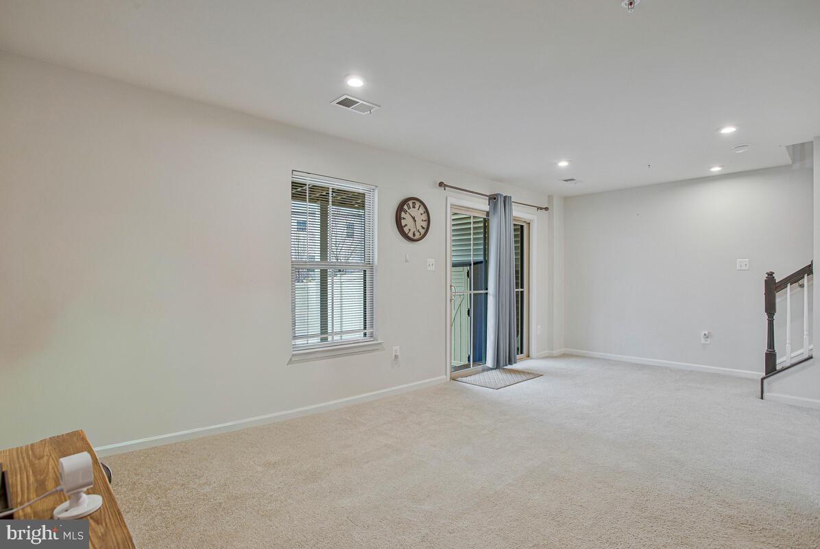 RESERVE AT PONDVIEW - Residential