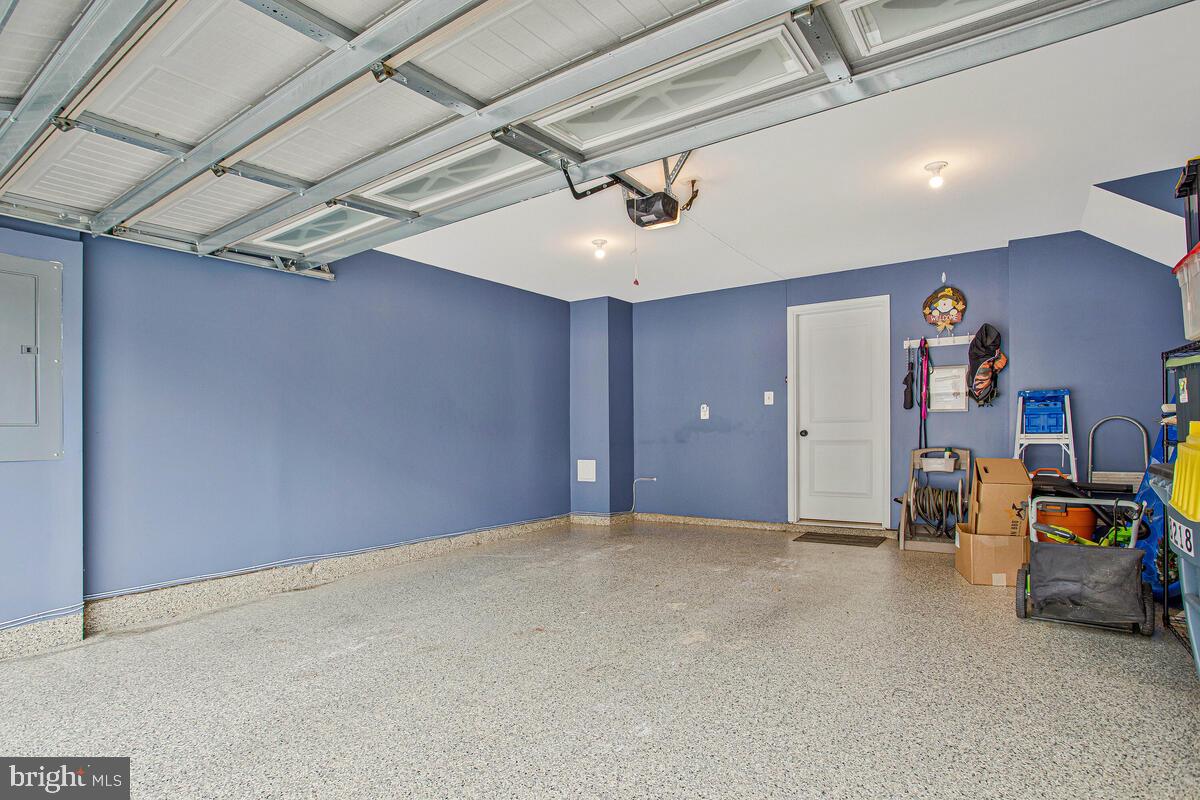 RESERVE AT PONDVIEW - Residential