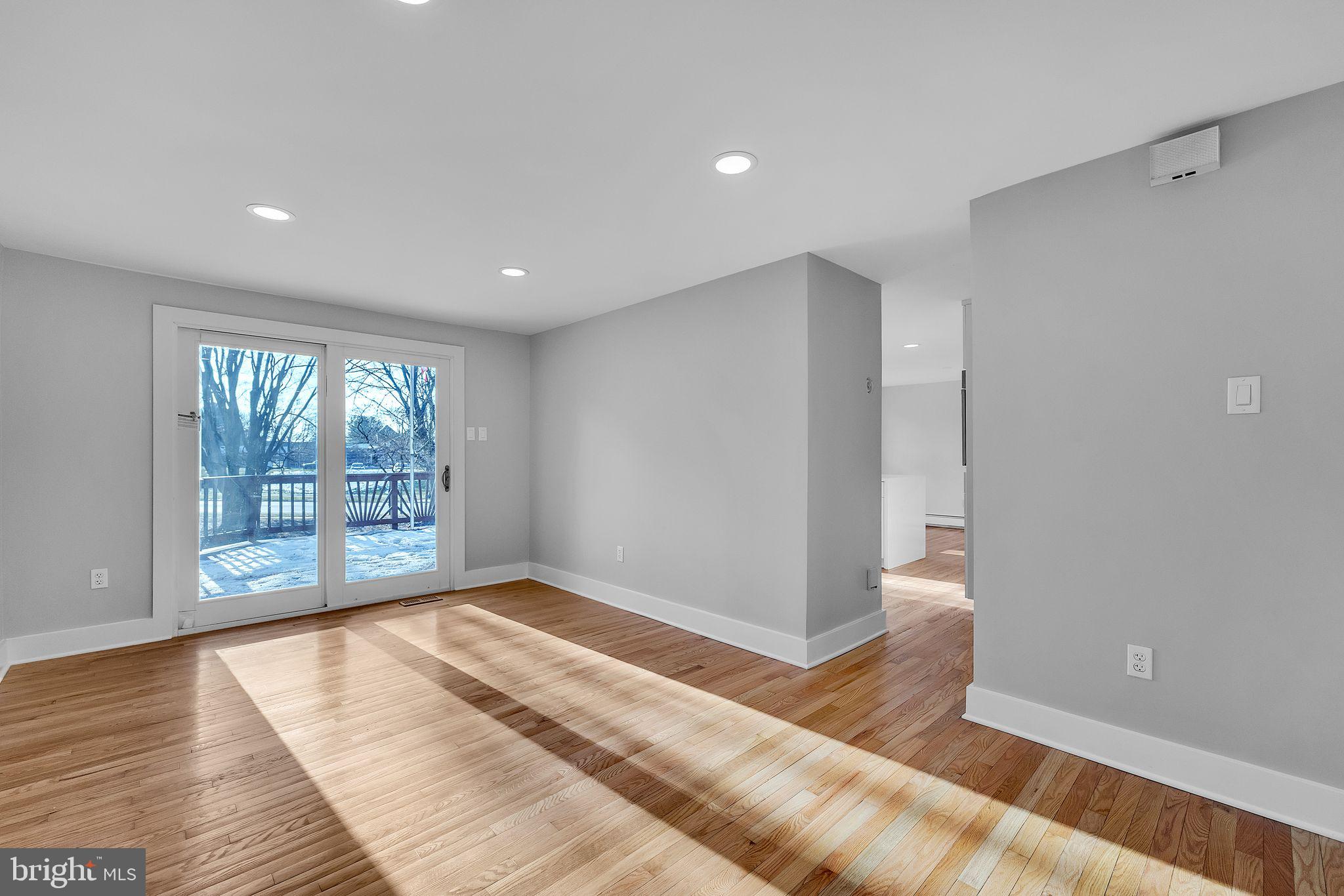 VILLAGE OF OWEN BROWN - Residential