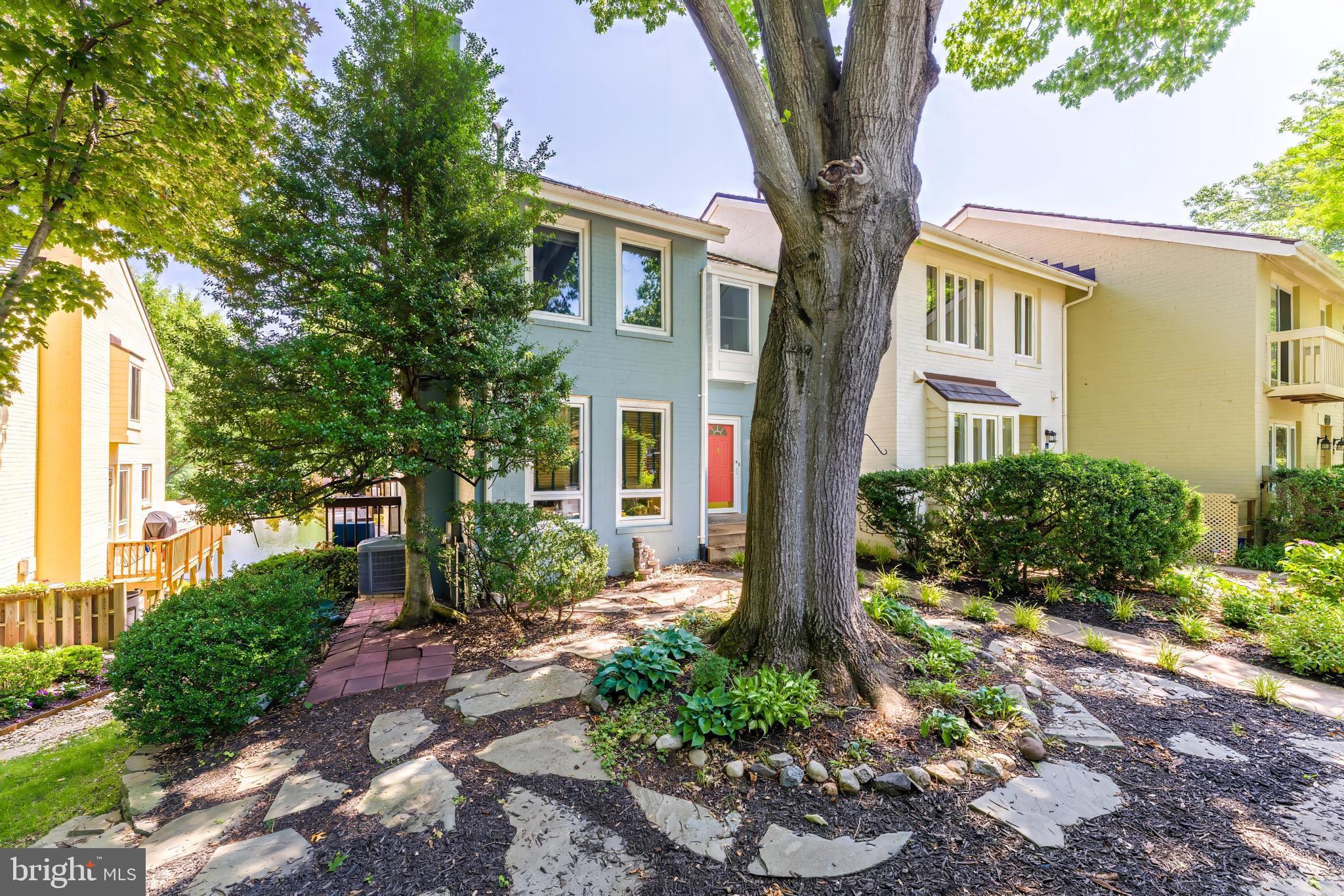 2001 CHADDS FORD DRIVE
