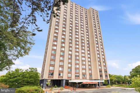 Condo For Sale - 9701 Fields Road #1705<br/> Montgomery County, GAITHERSBURG, MD 20878