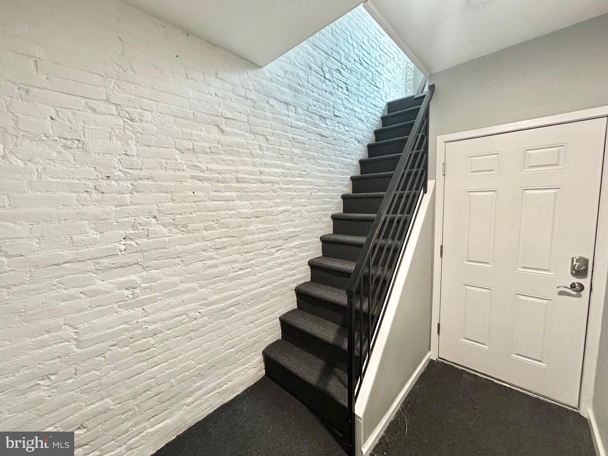 NORRIS SQUARE - Residential Lease