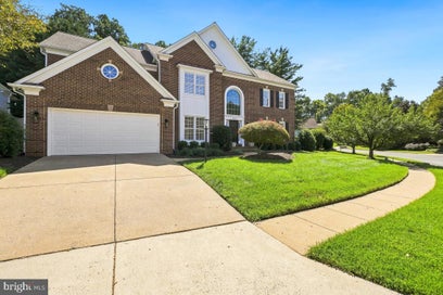 47557 COMPTON CIRCLE STERLING VA 20165