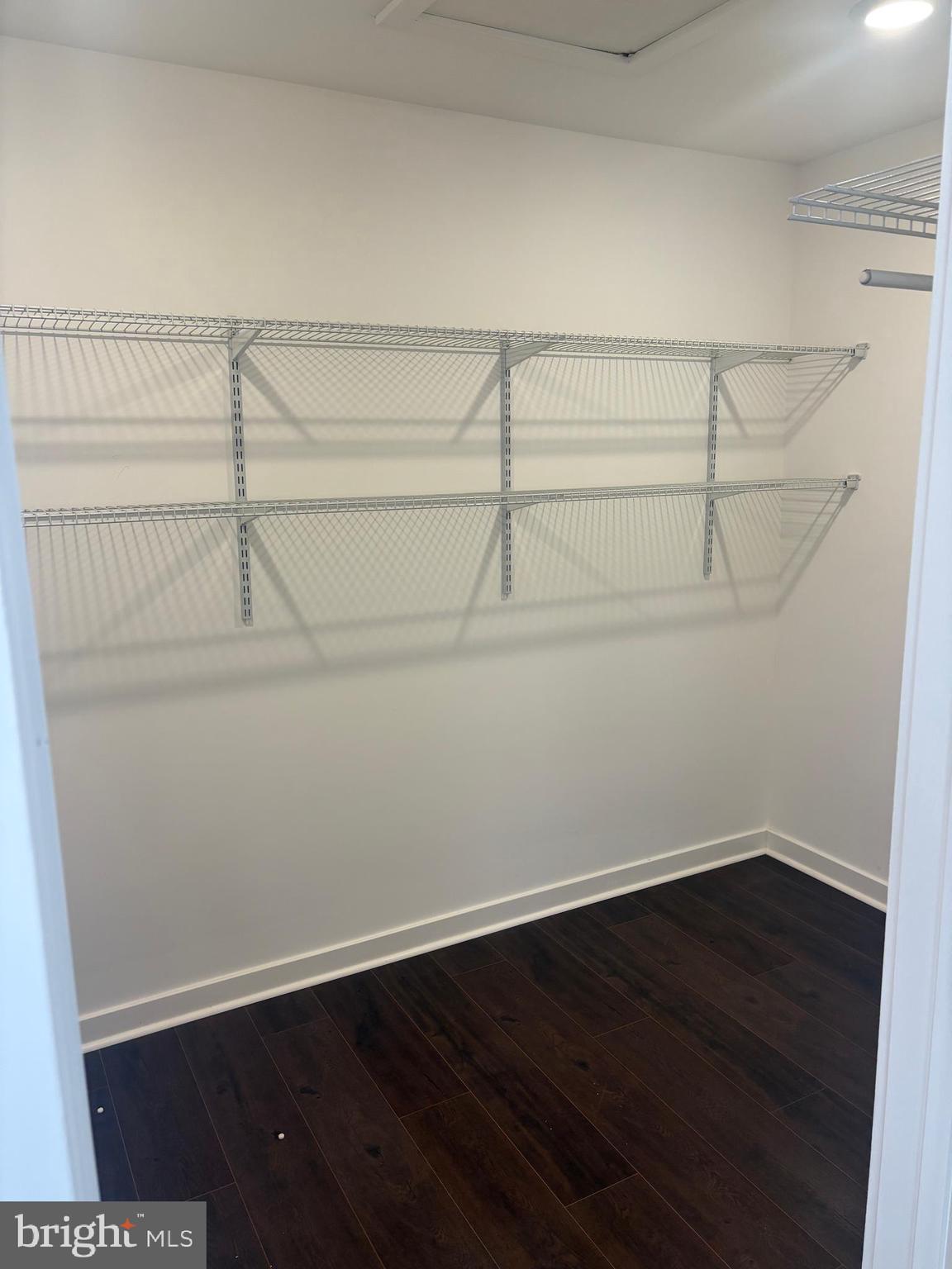 NORTH HILLS - Residential Lease