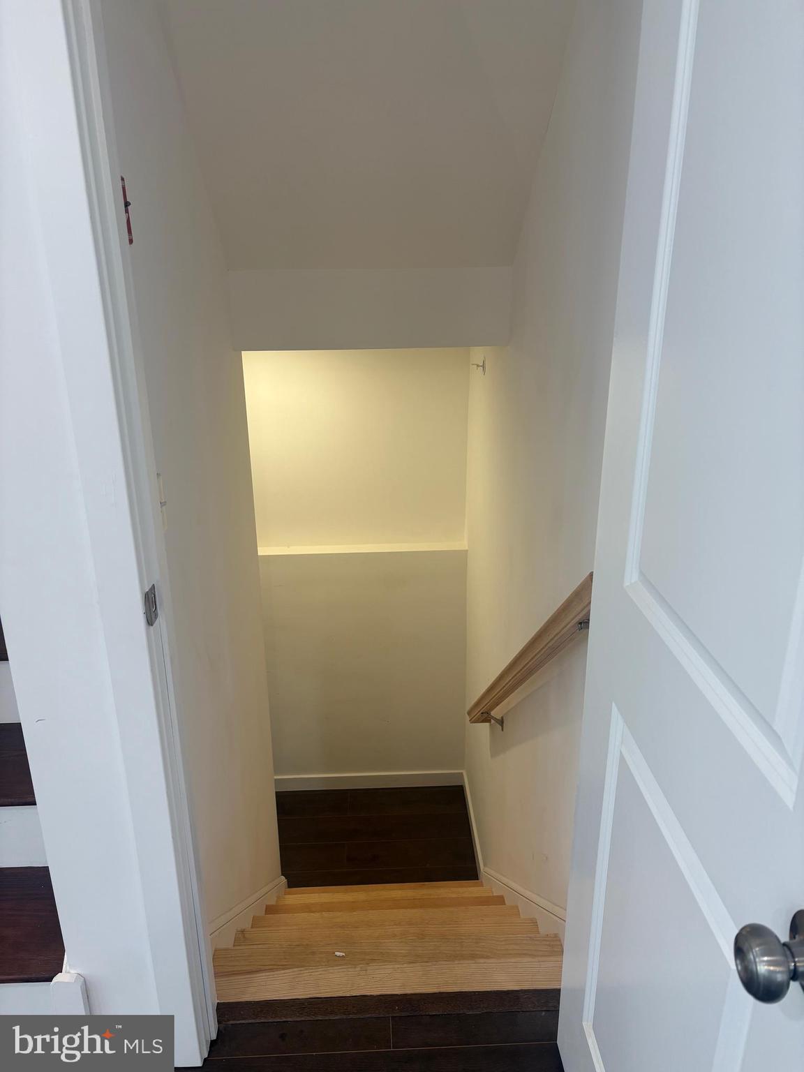 NORTH HILLS - Residential Lease