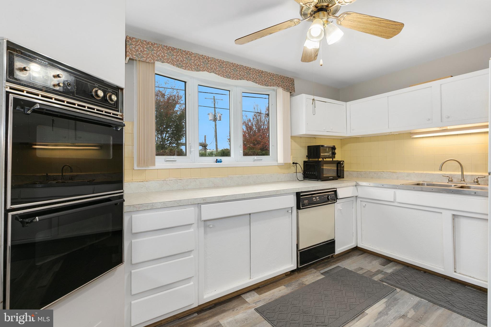 TWINBROOK FOREST - Residential