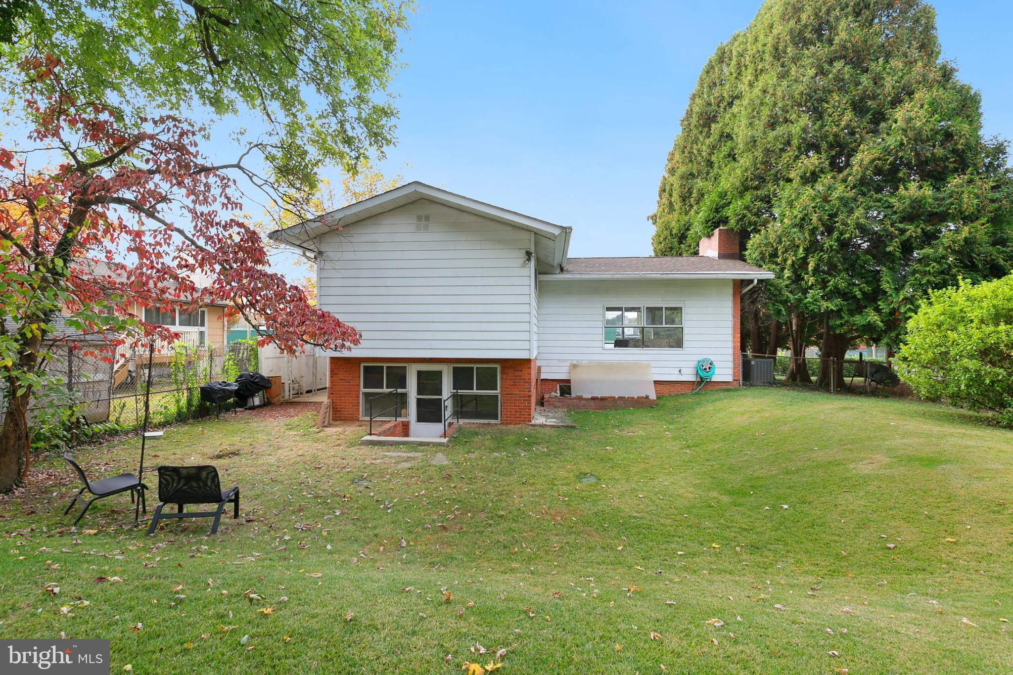 TWINBROOK FOREST - Residential