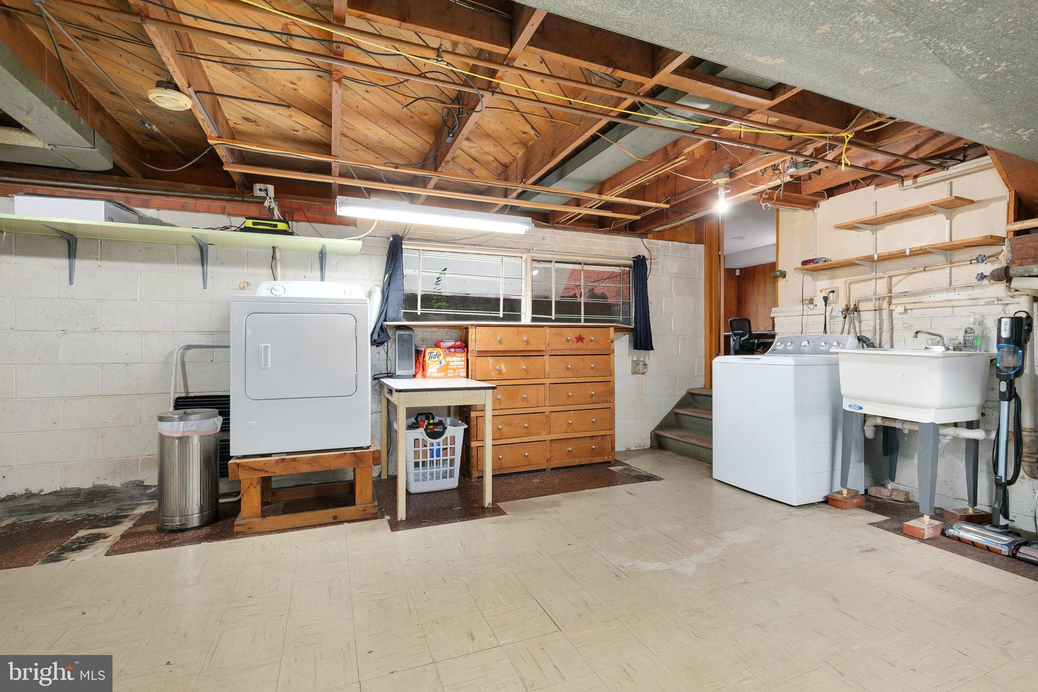 TWINBROOK FOREST - Residential