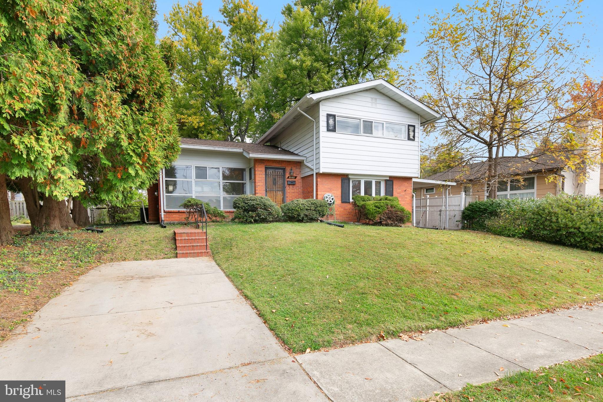 TWINBROOK FOREST - Residential