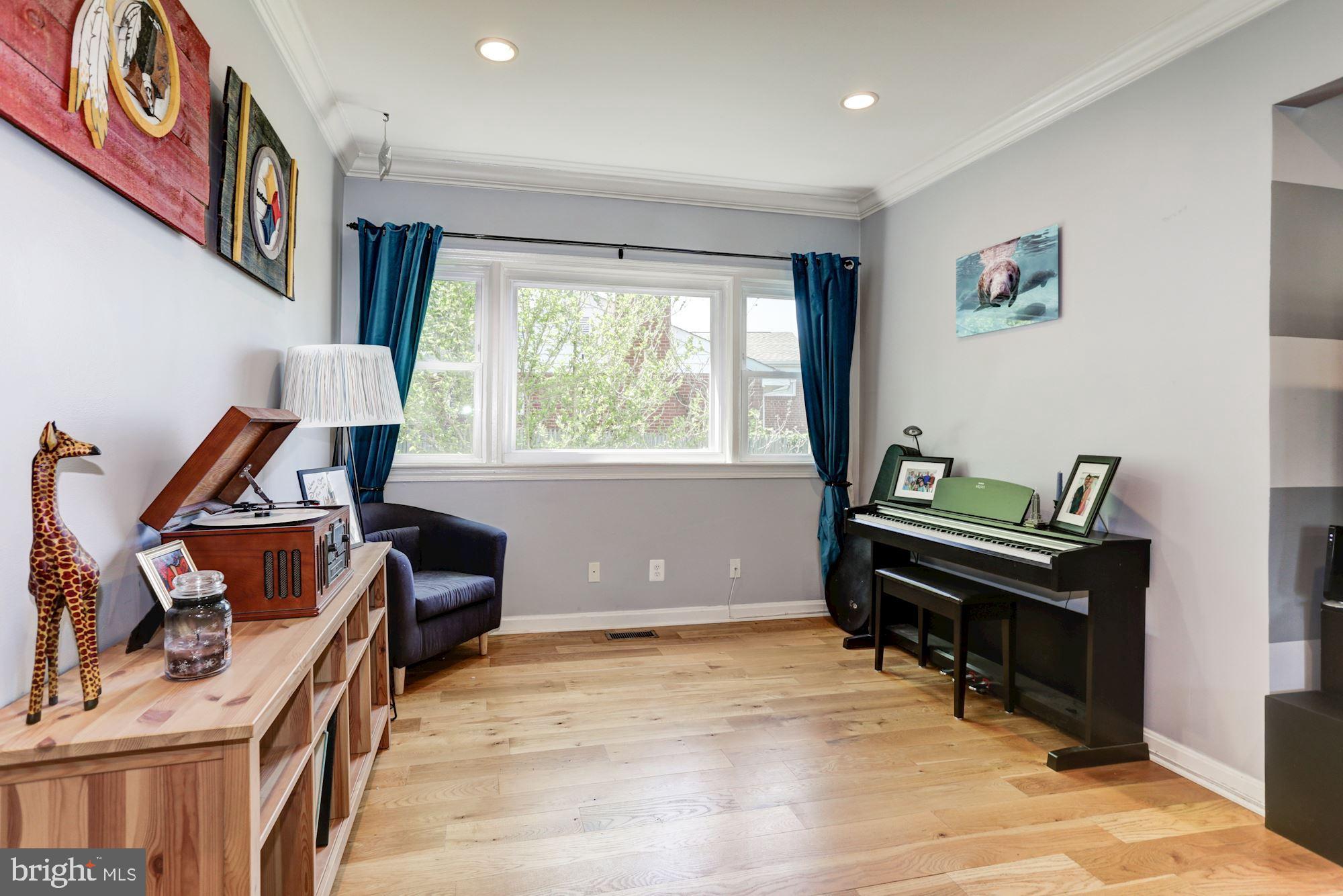 WHEATON OUT RES. (2) - Residential