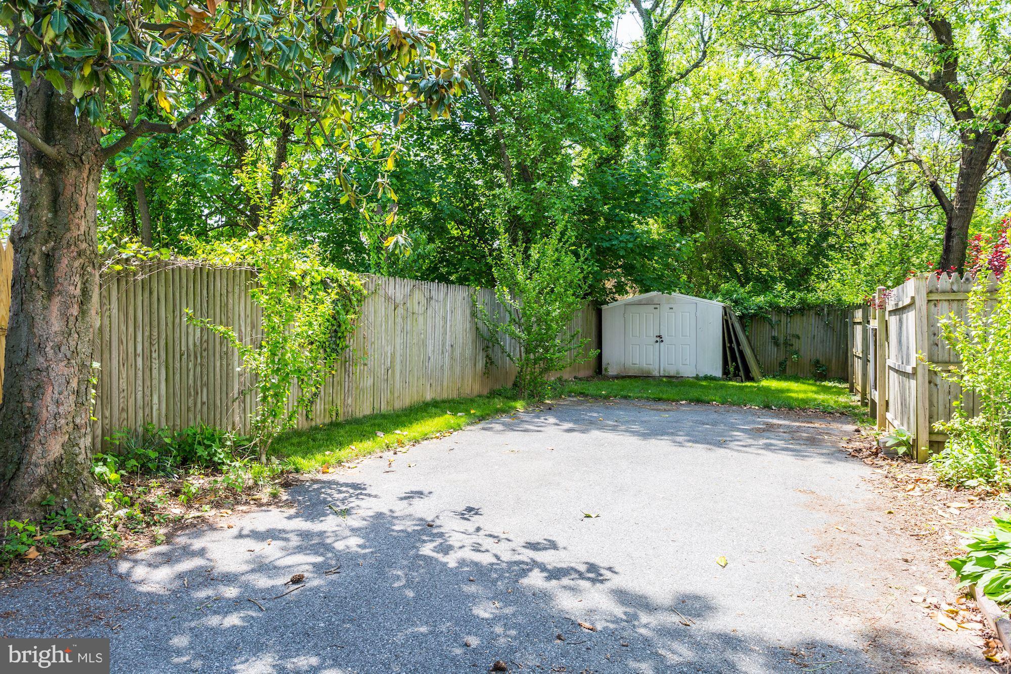 WHEATON OUT RES. (2) - Residential