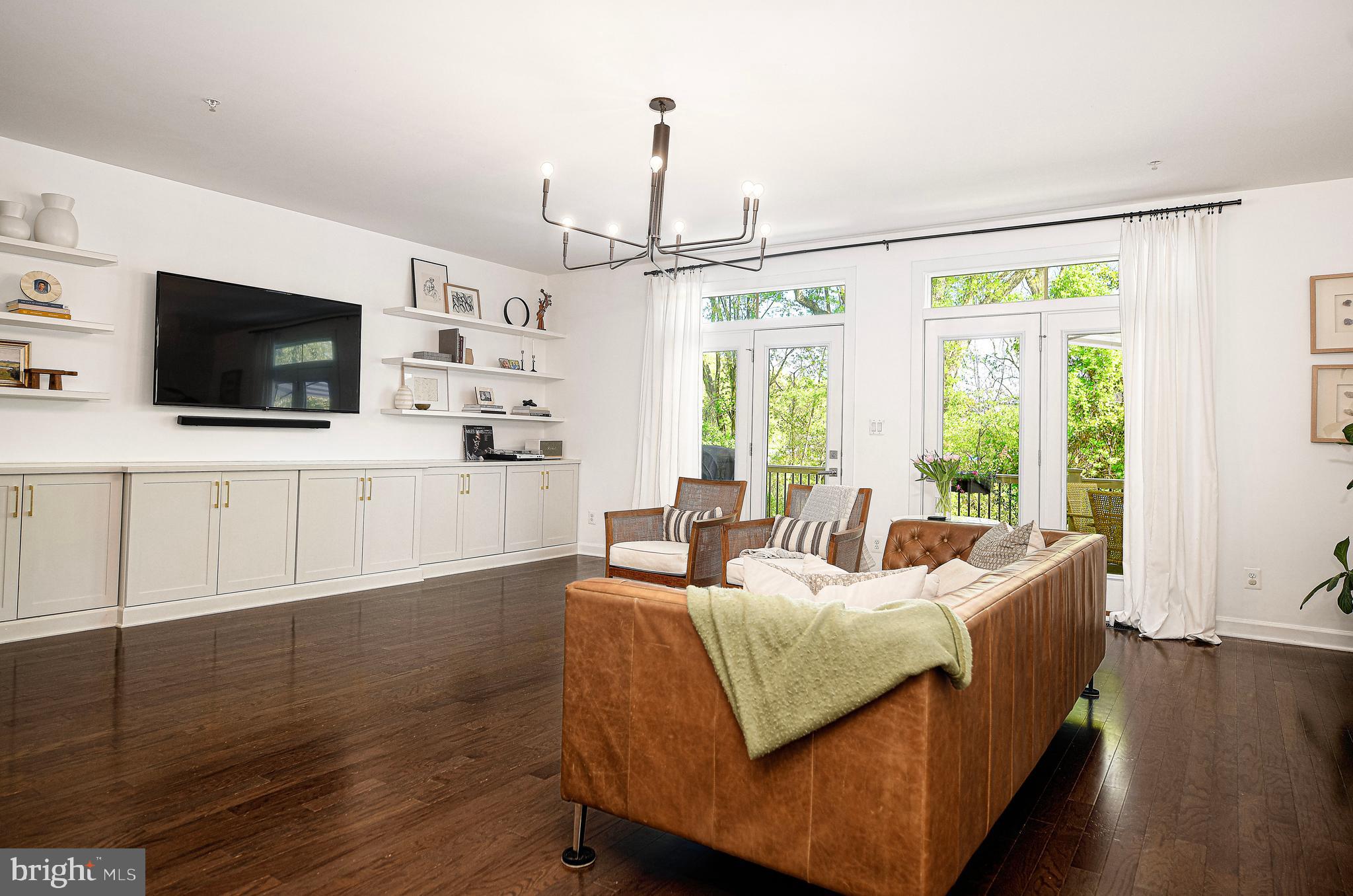 GREENLEIGH - Residential