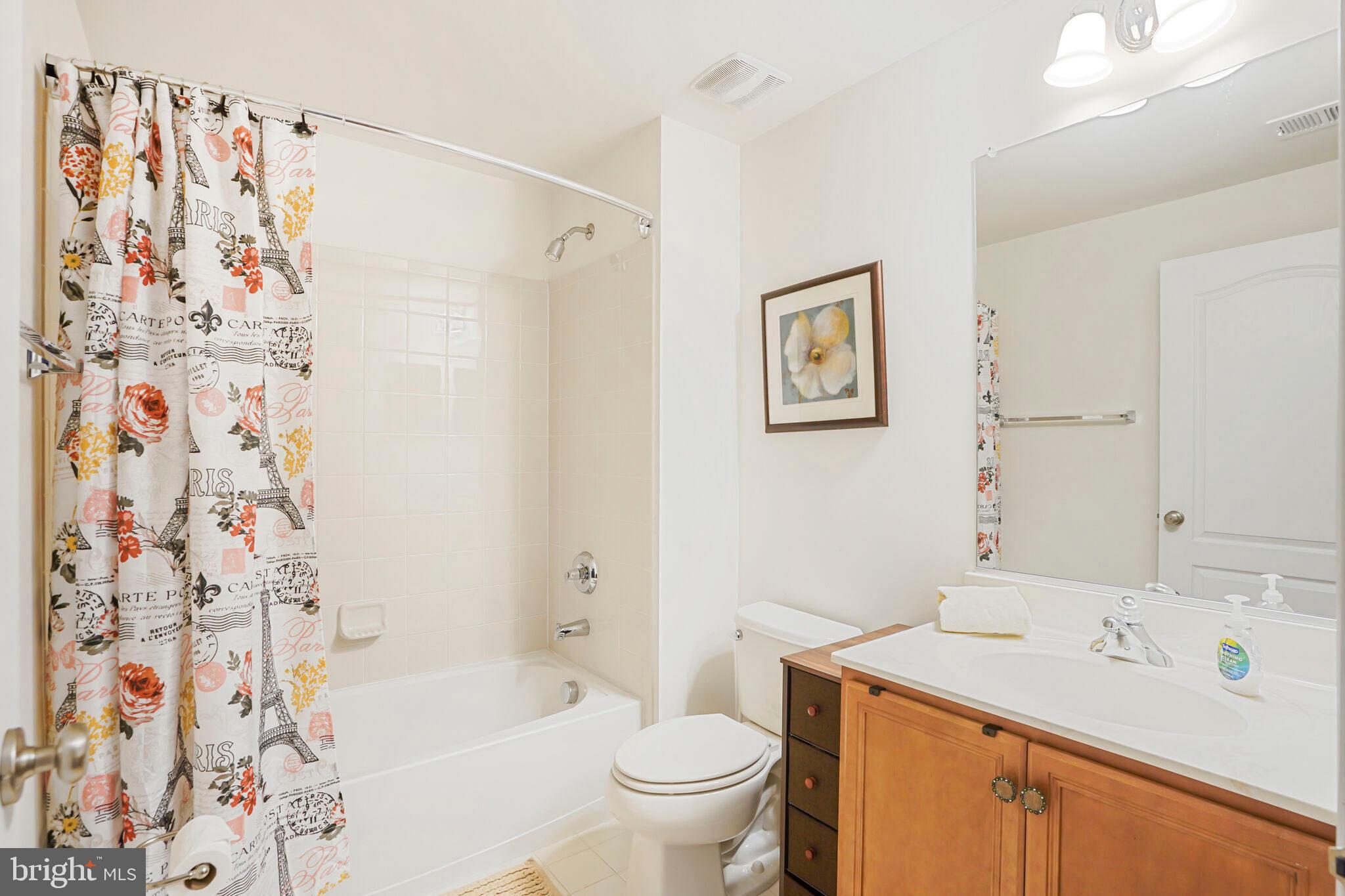 SOUTH RIDING - Residential