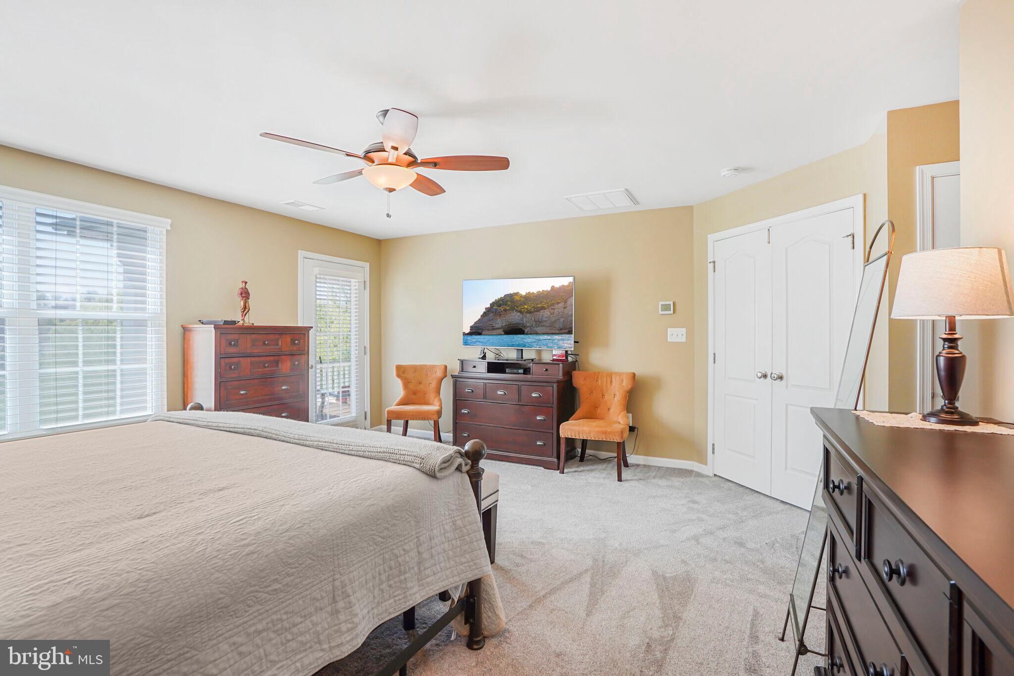 SOUTH RIDING - Residential