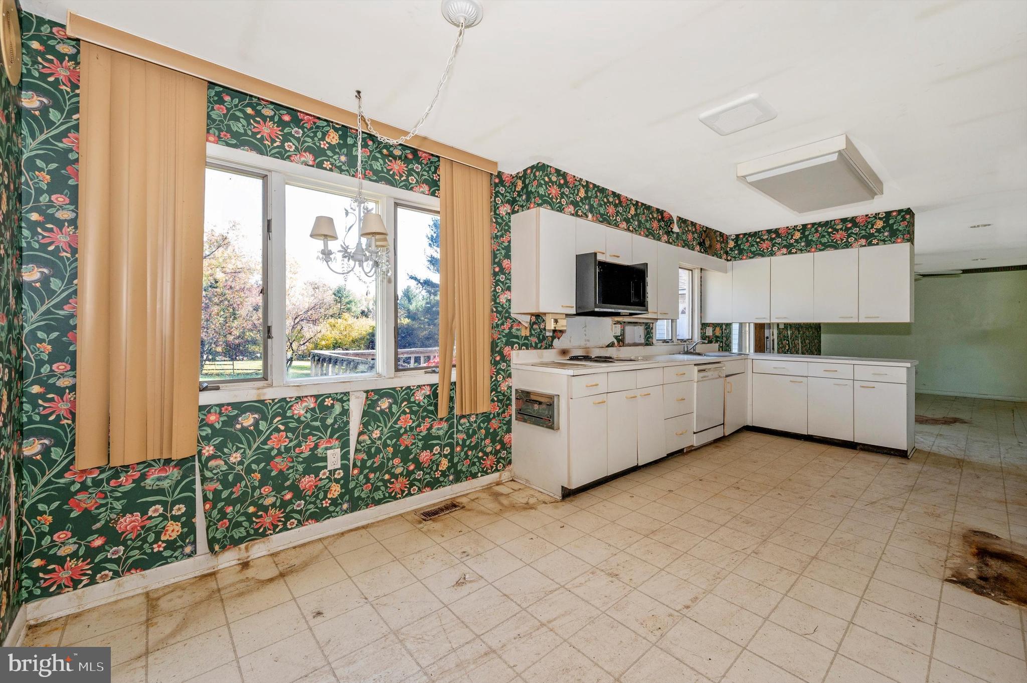 WORTHINGTON - Residential