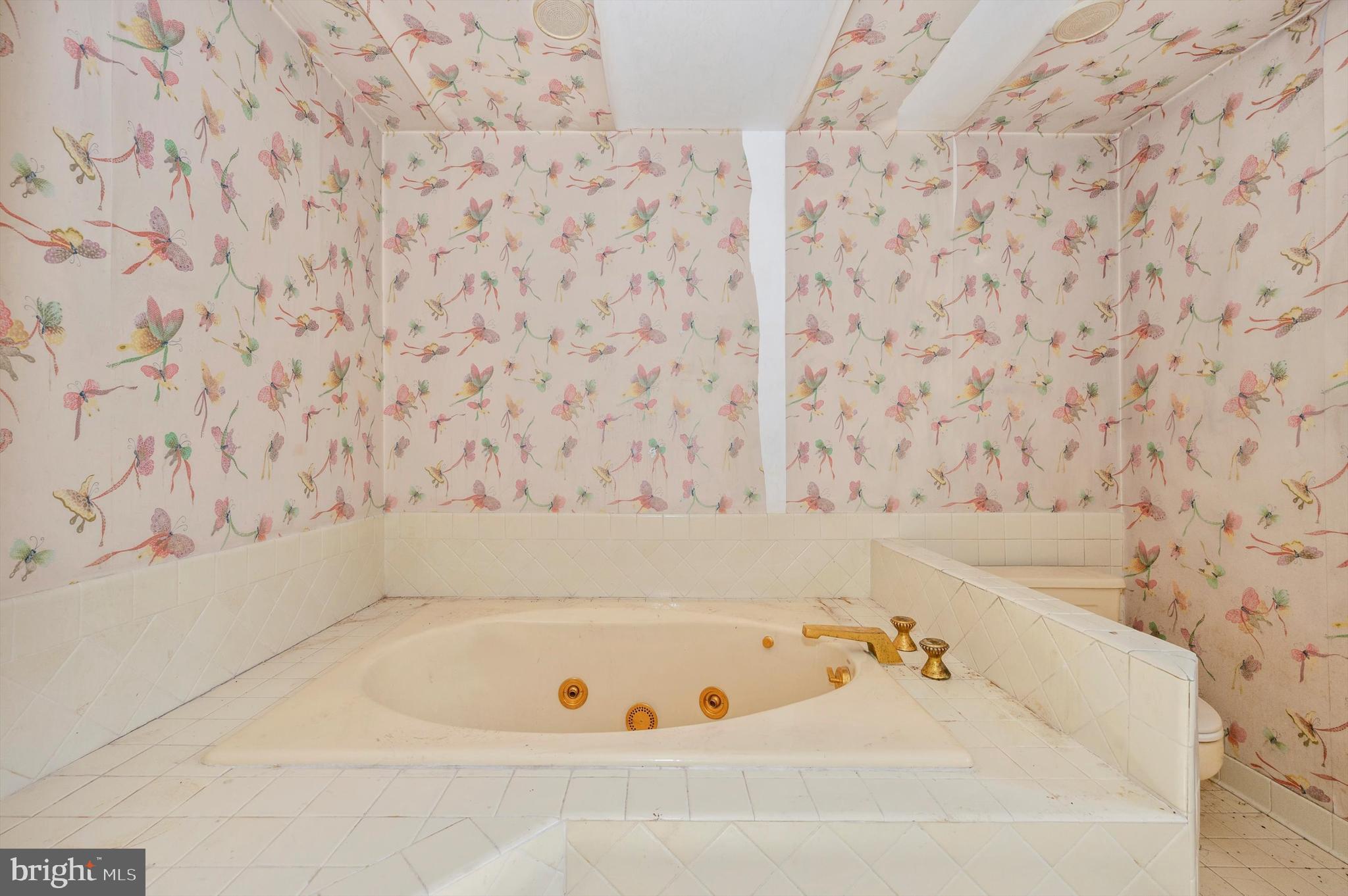 WORTHINGTON - Residential