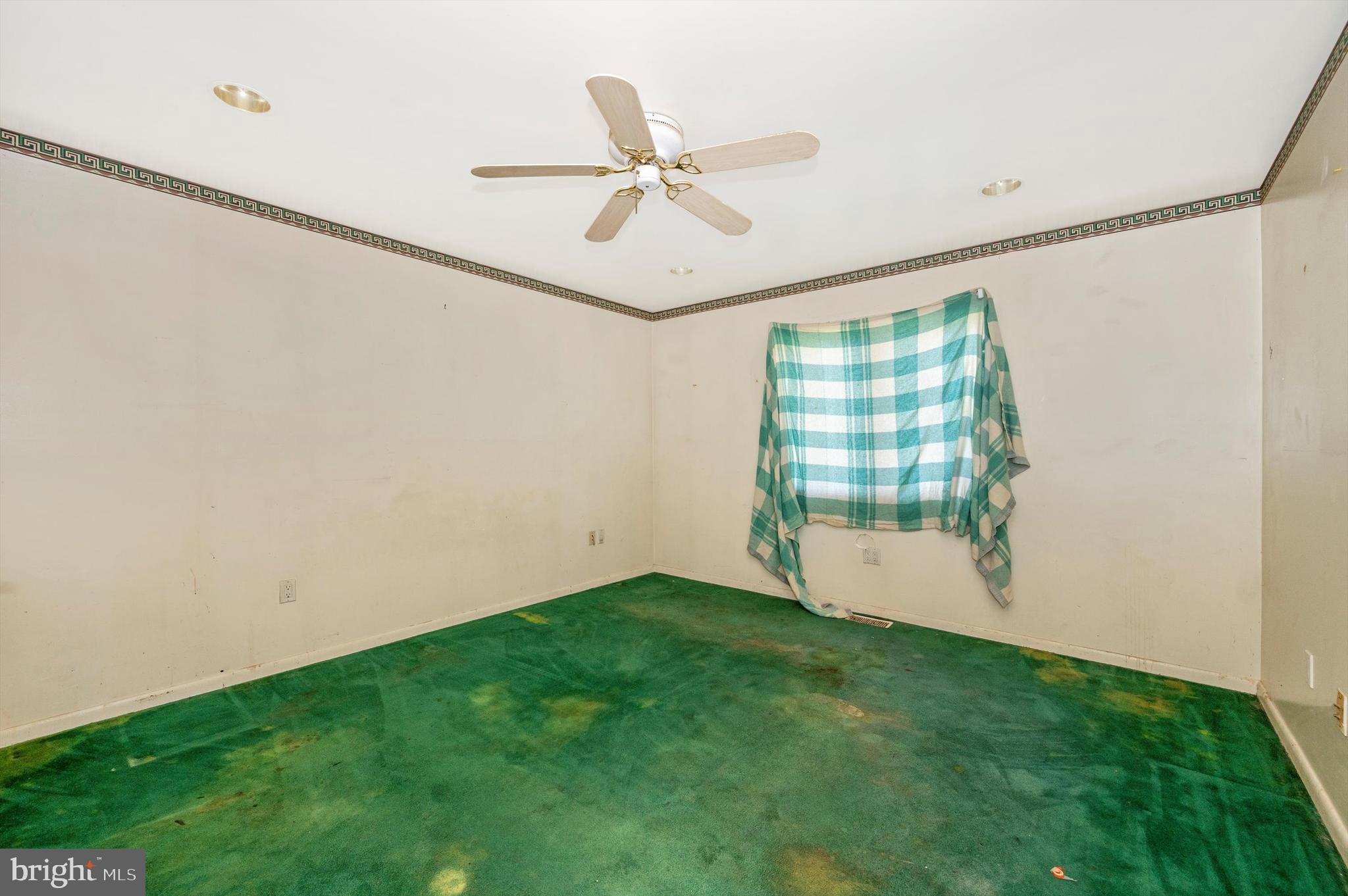 WORTHINGTON - Residential