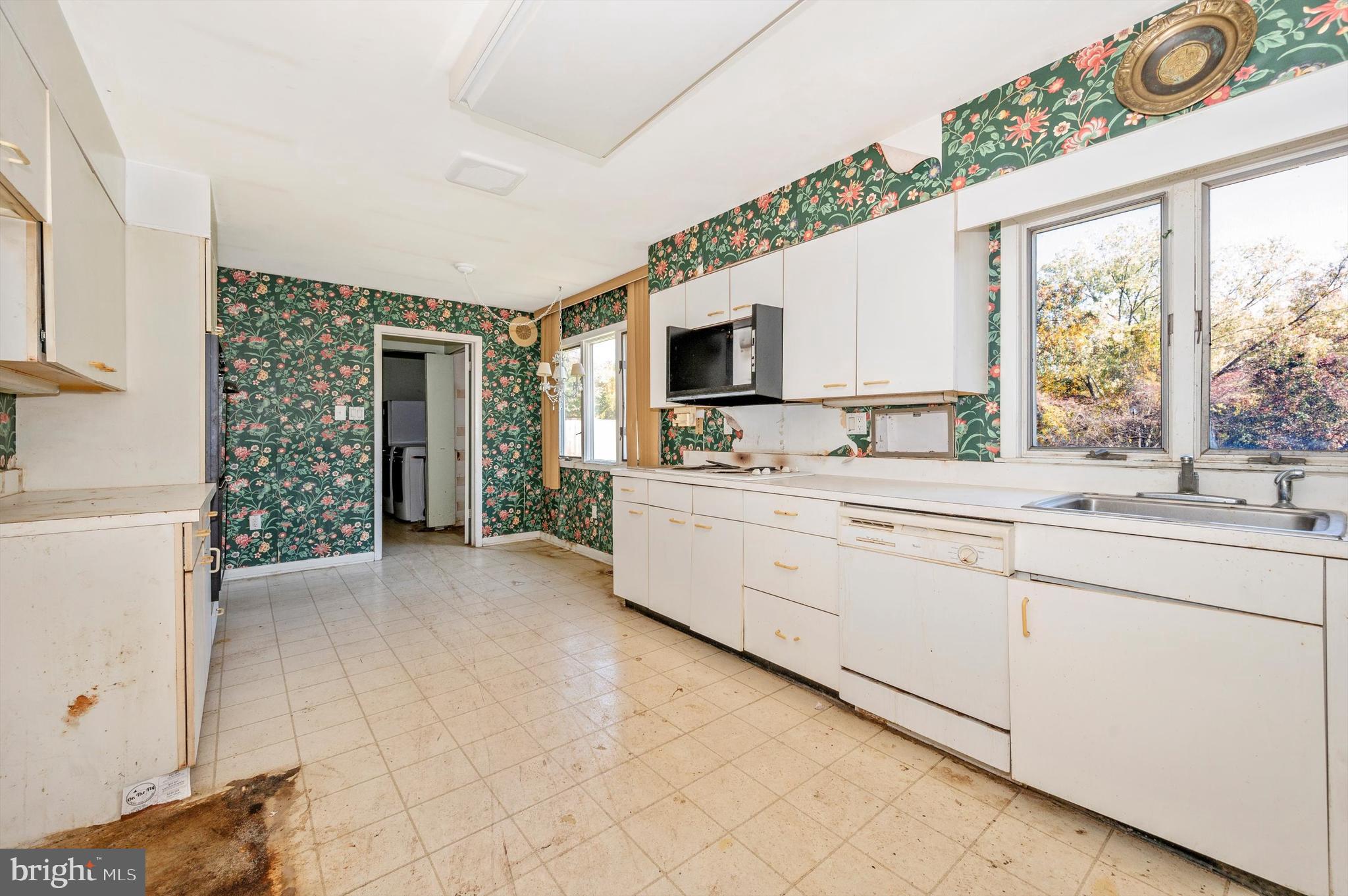 WORTHINGTON - Residential