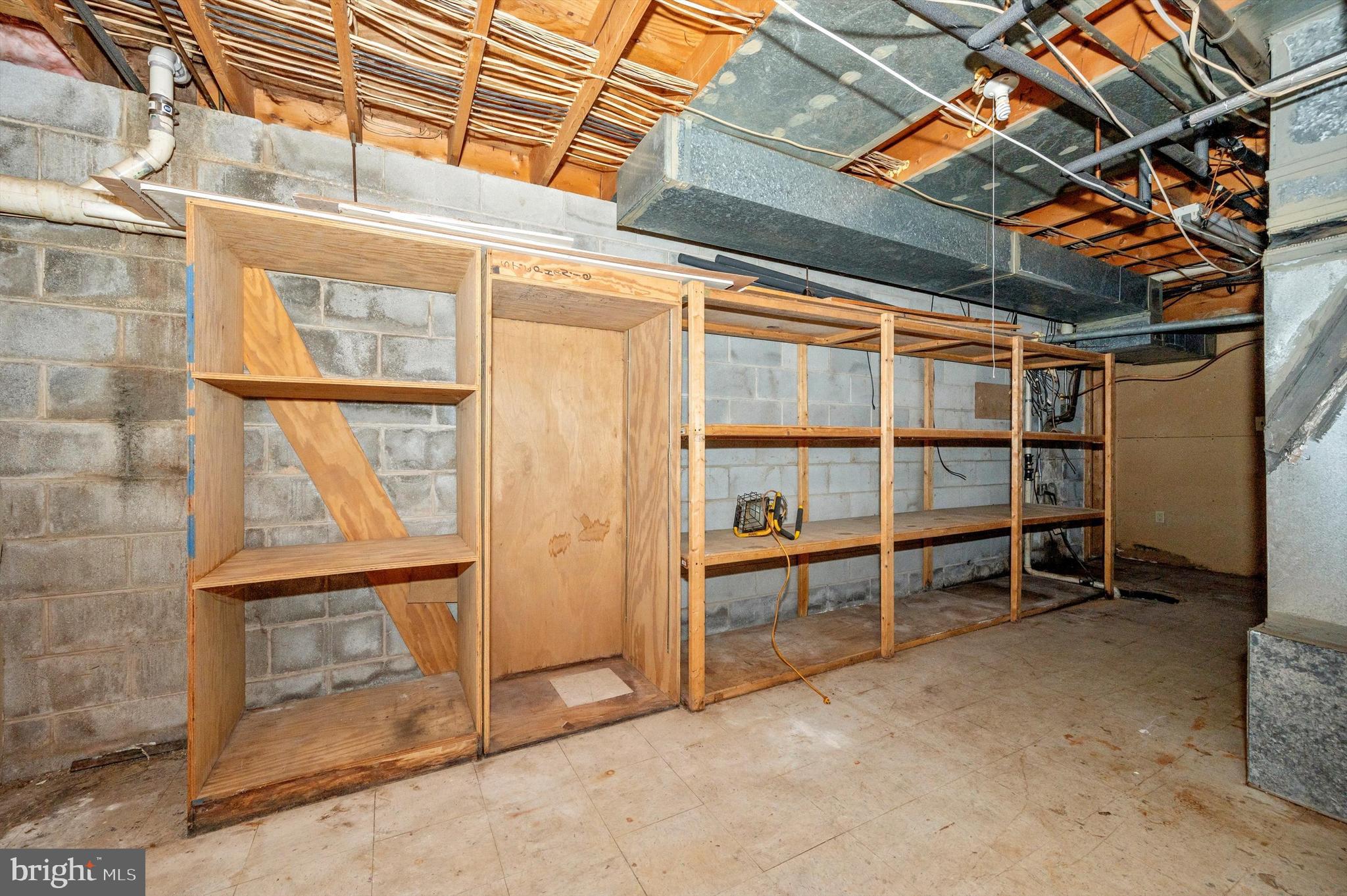 WORTHINGTON - Residential