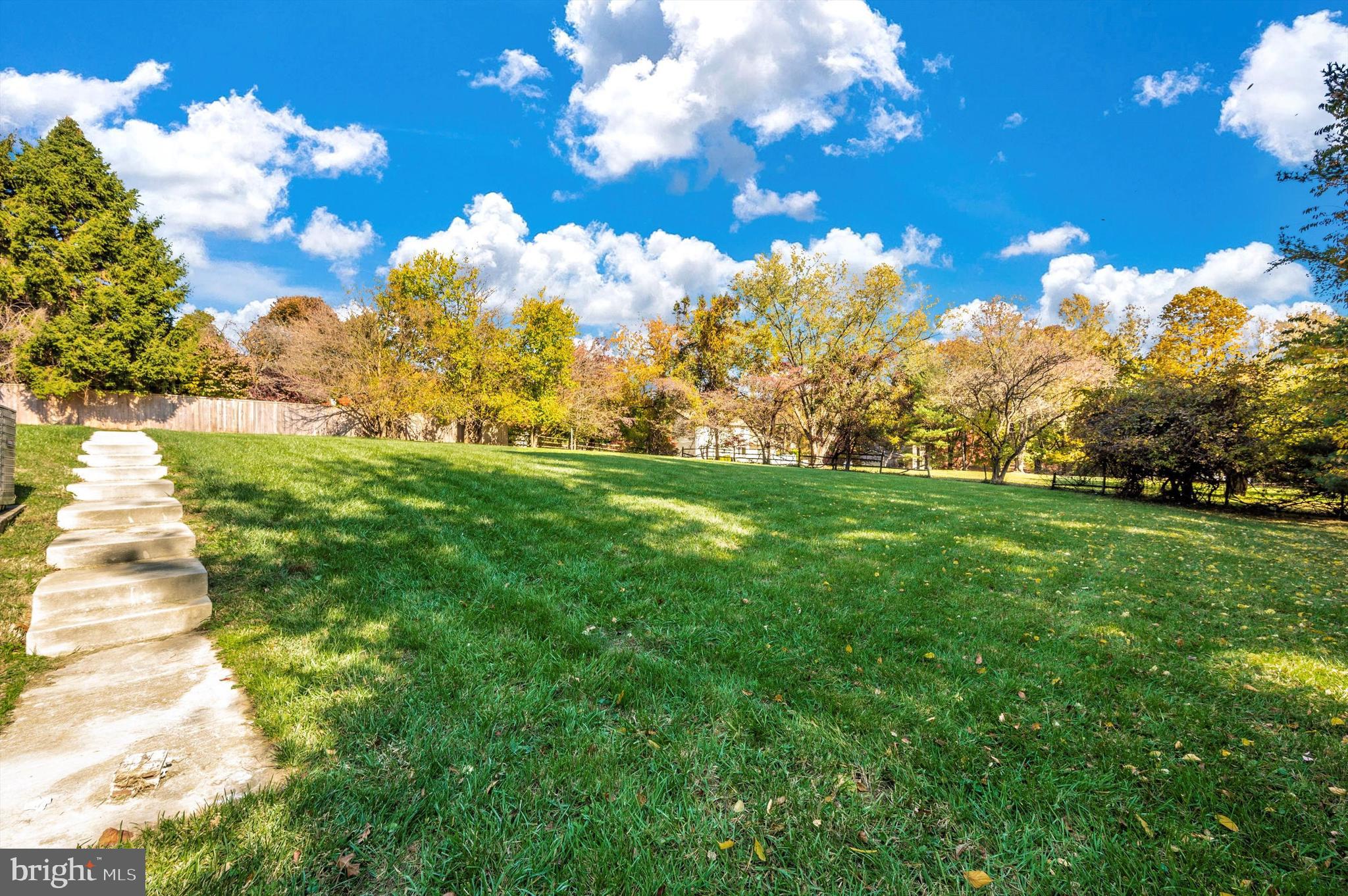 WORTHINGTON - Residential