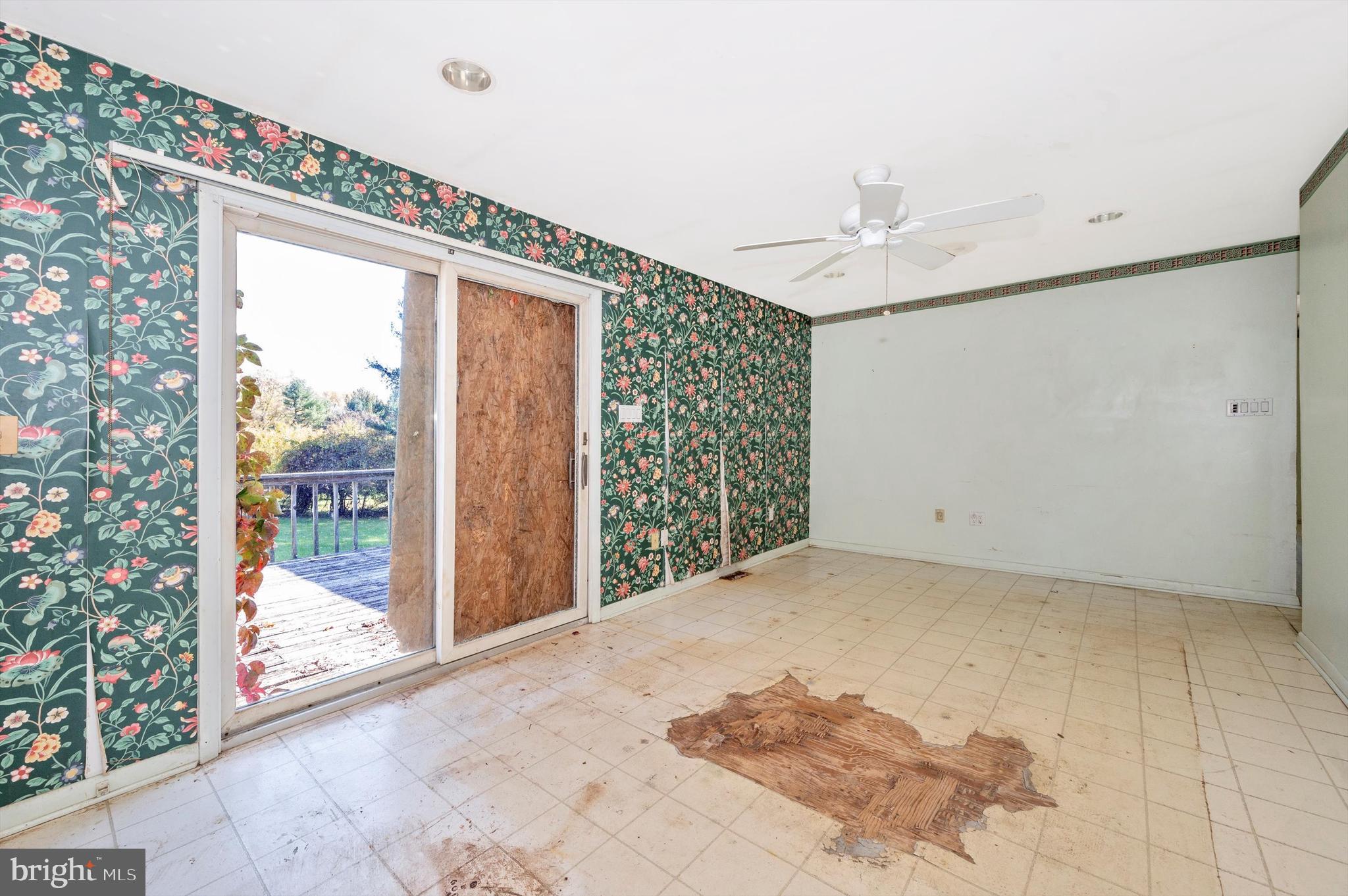 WORTHINGTON - Residential