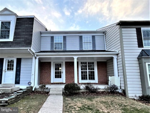Townhouse For Rent - 17626 Longview Lane<br/> Montgomery County, OLNEY, MD 20832