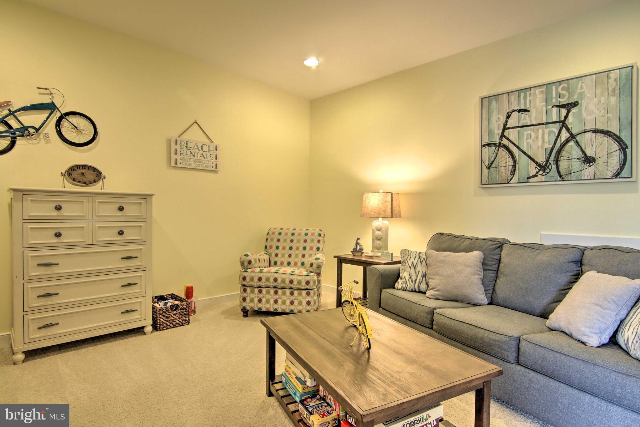 TIDEWATERS - Residential