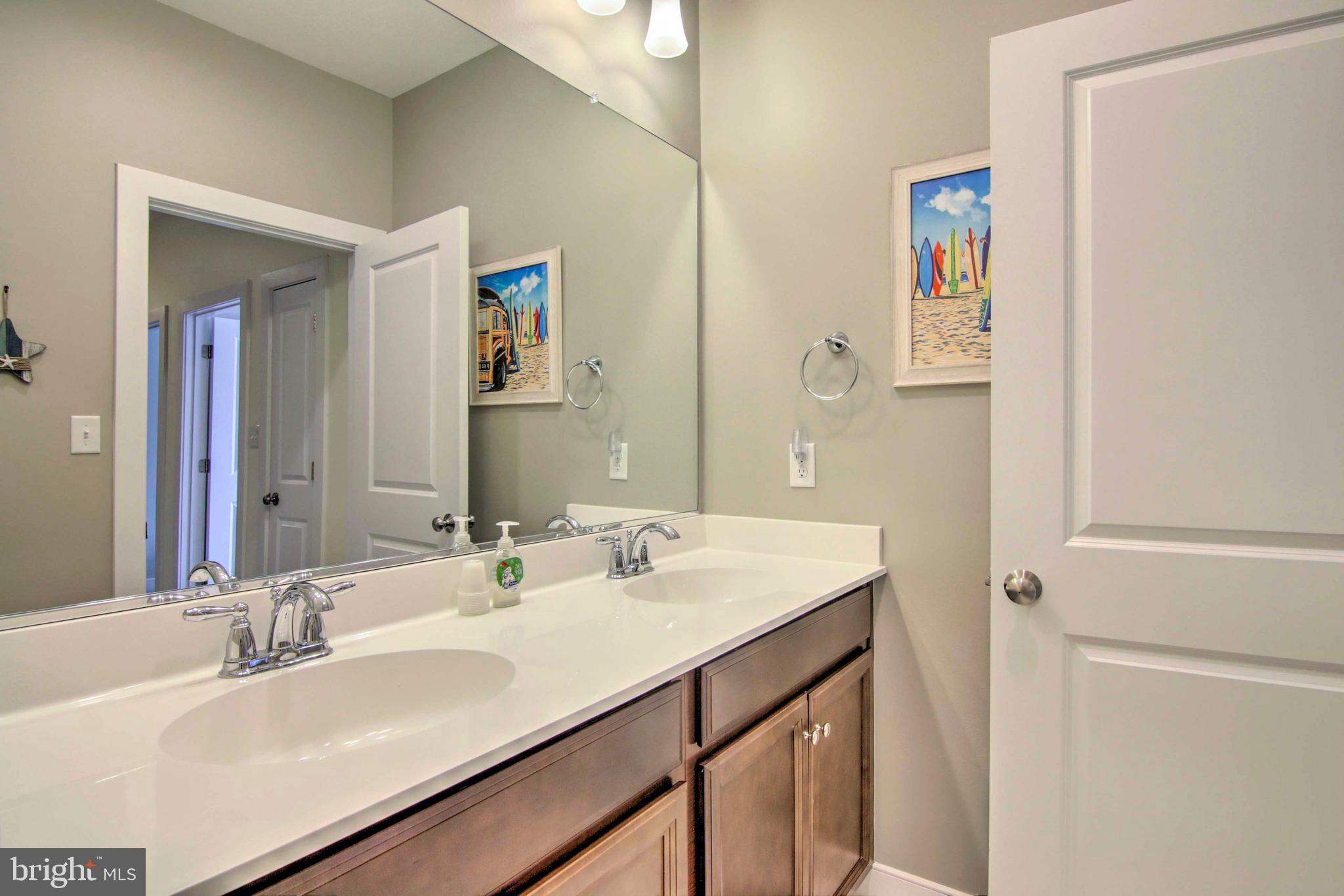 TIDEWATERS - Residential