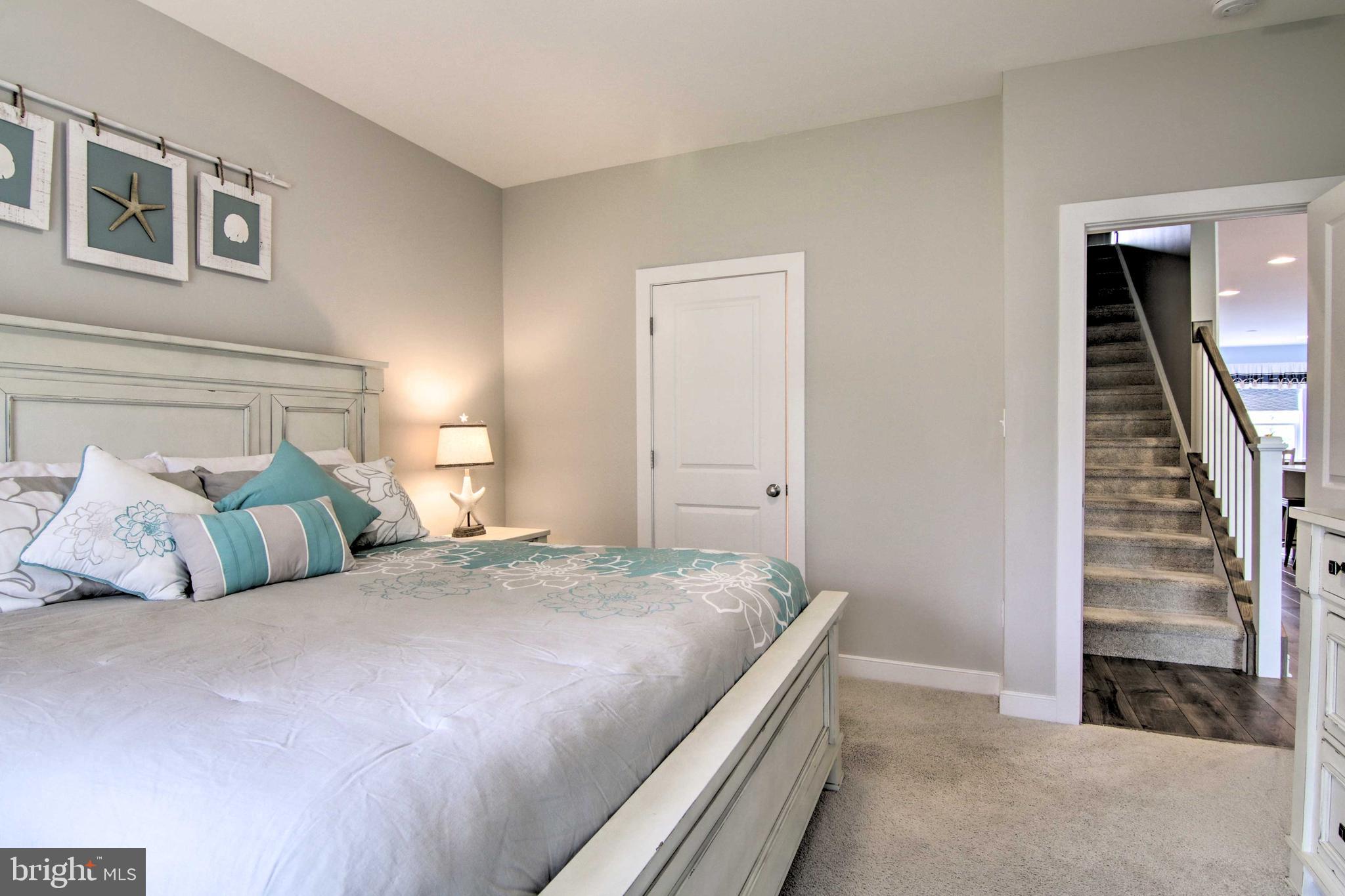 TIDEWATERS - Residential
