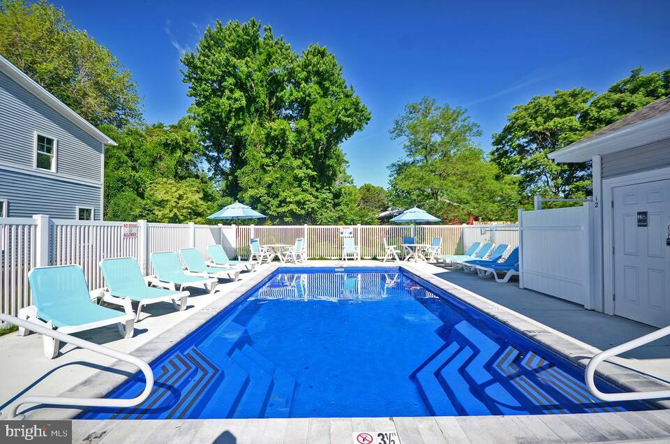 TIDEWATERS - Residential