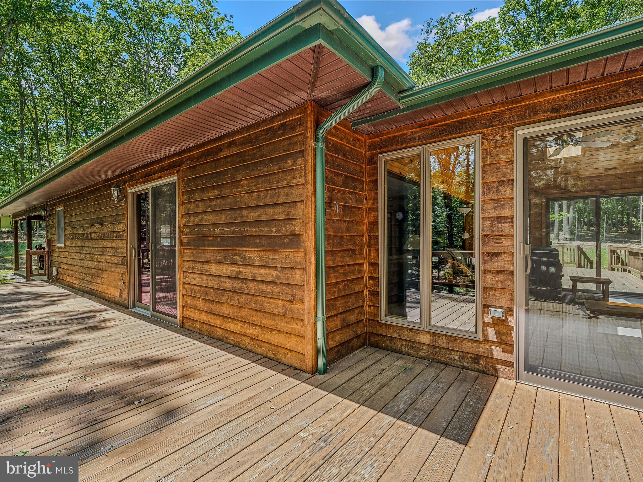 RIVER RIDGE - Residential