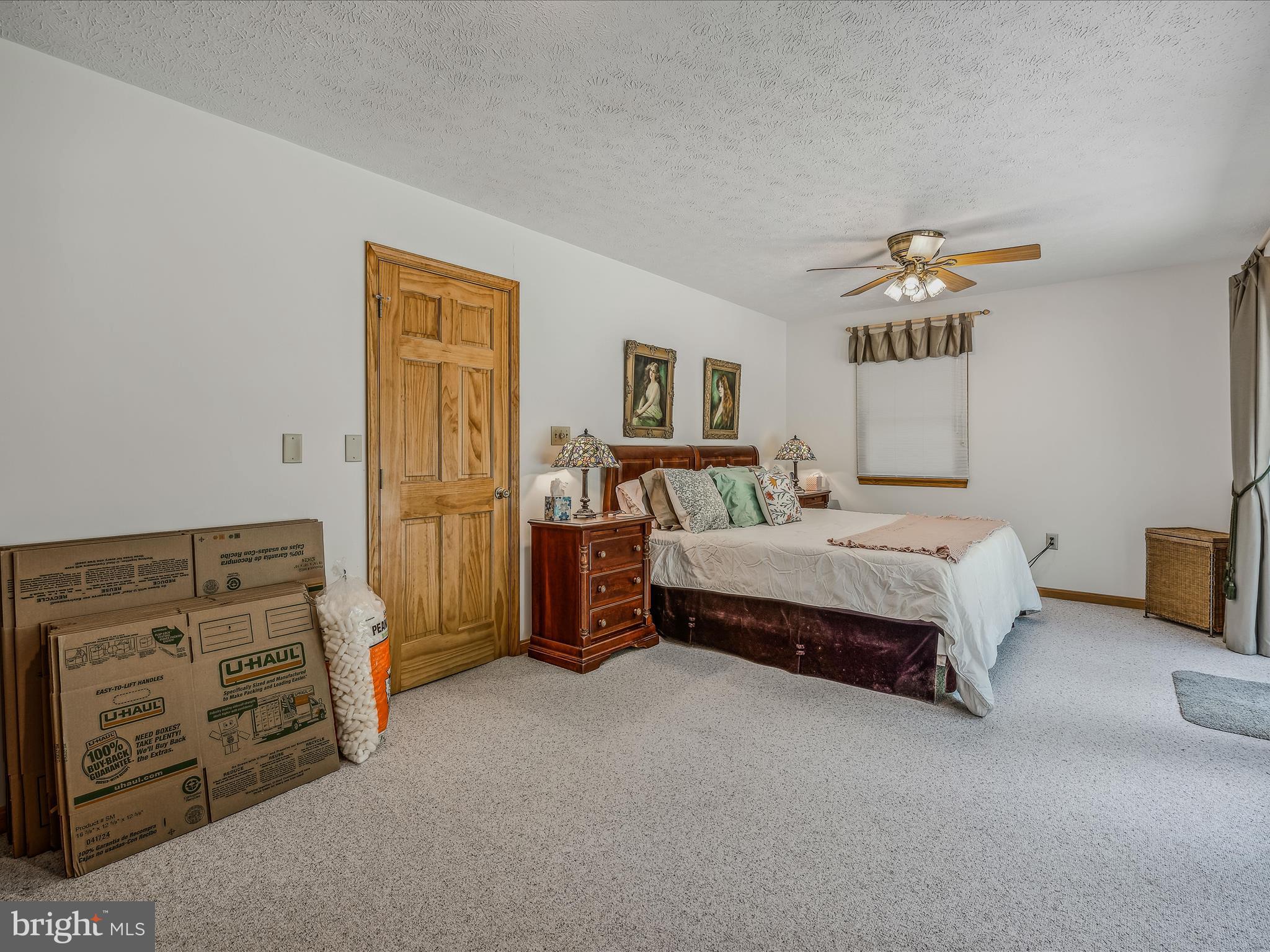 RIVER RIDGE - Residential