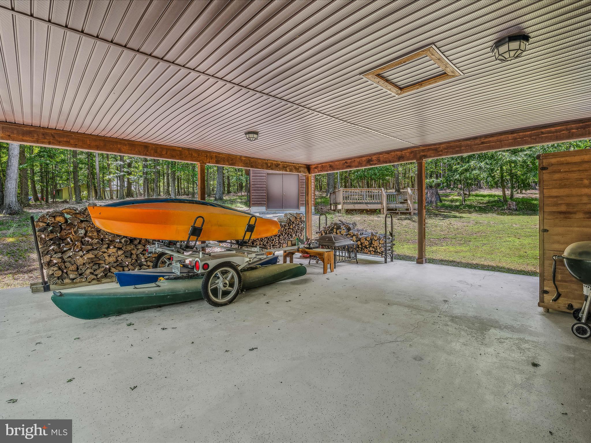 RIVER RIDGE - Residential