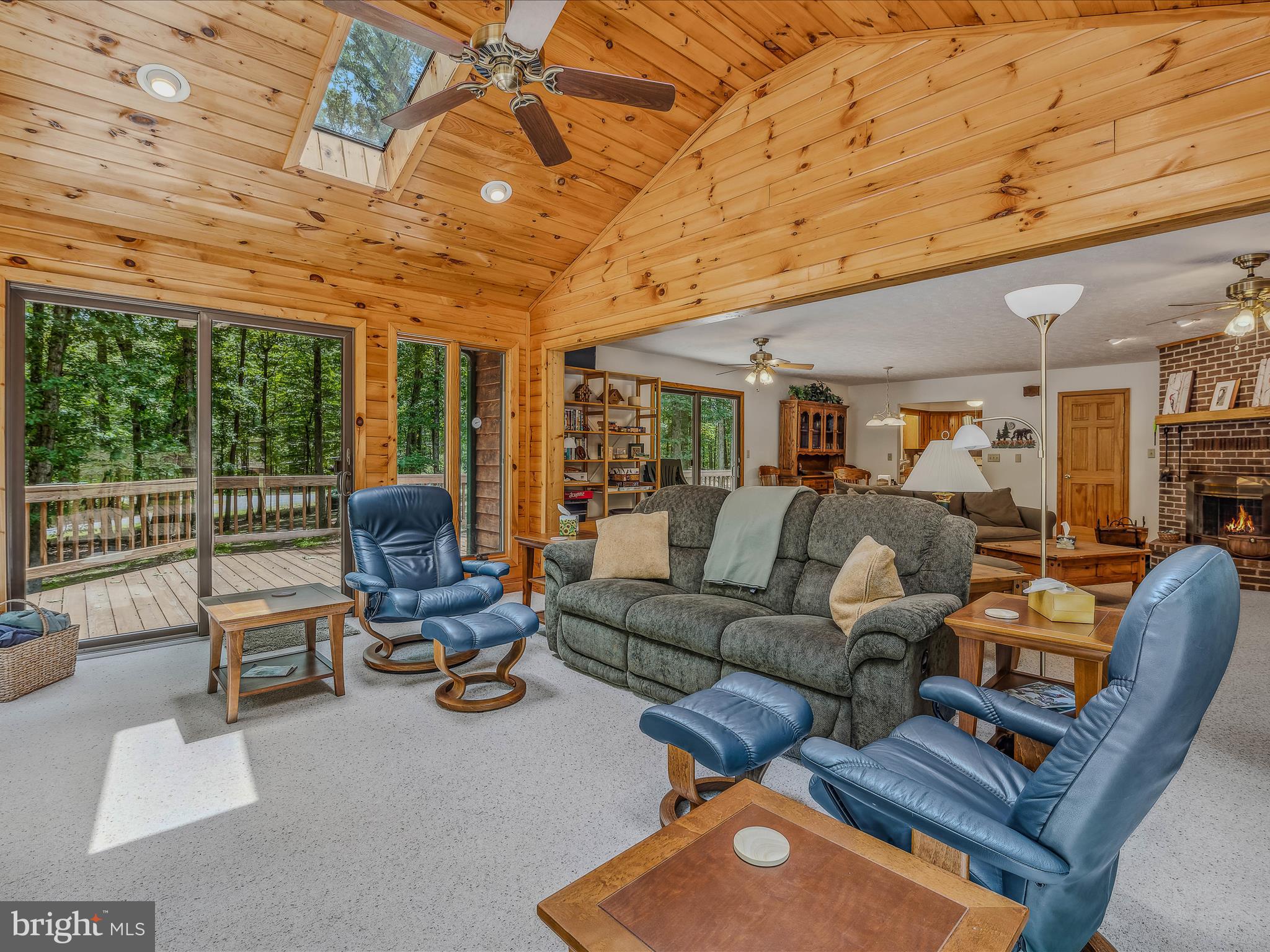 RIVER RIDGE - Residential