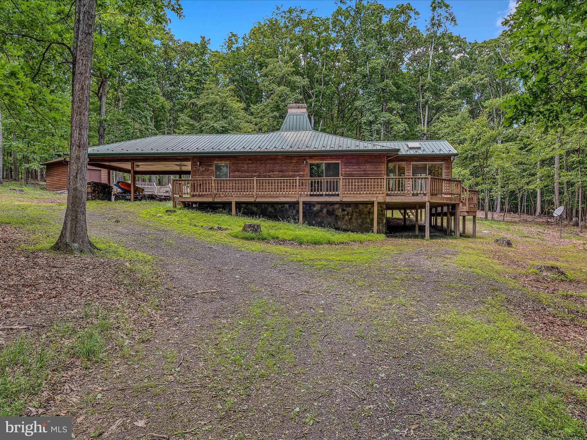 RIVER RIDGE - Residential