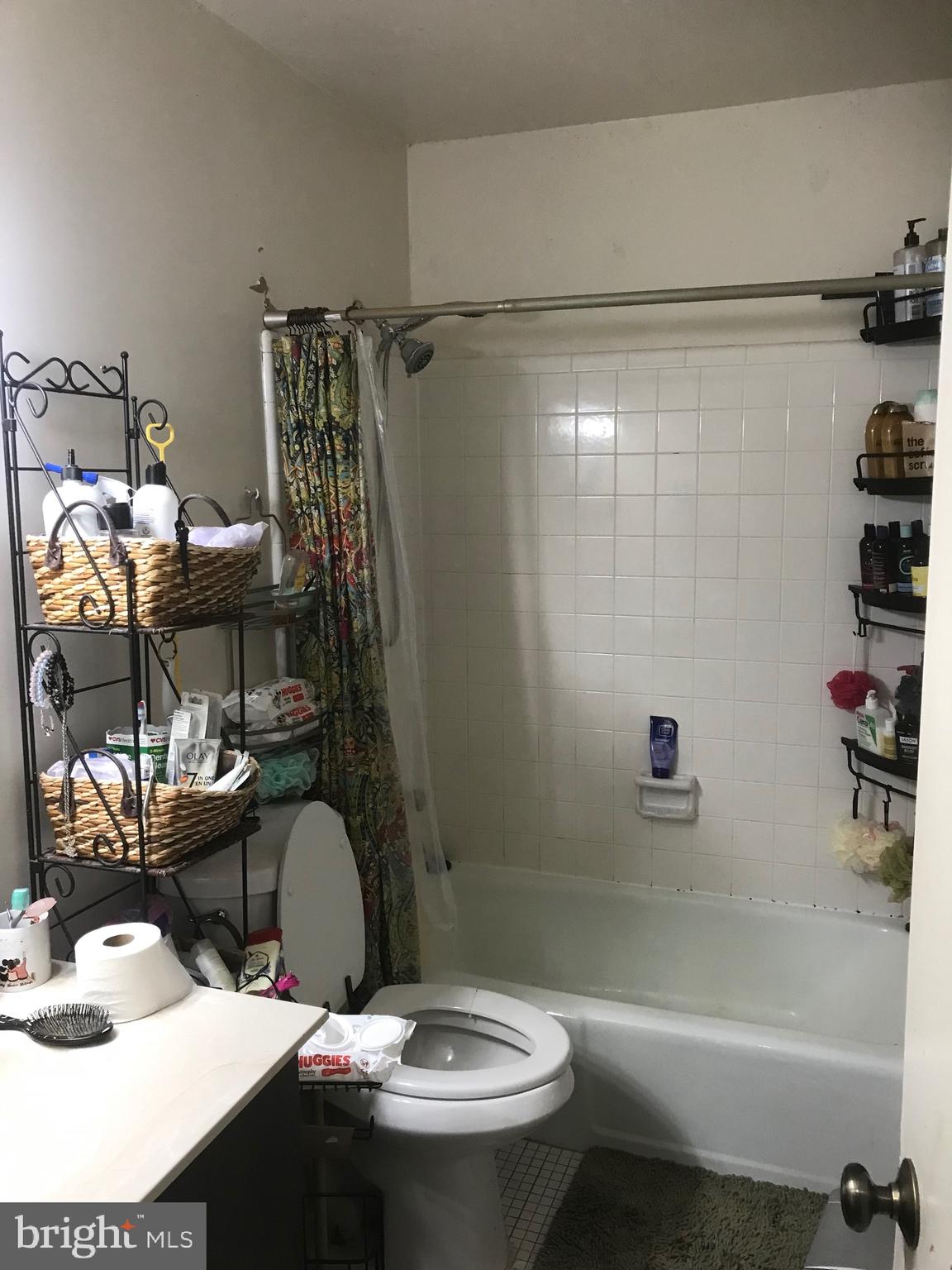 NEWINGTON STATION - Residential