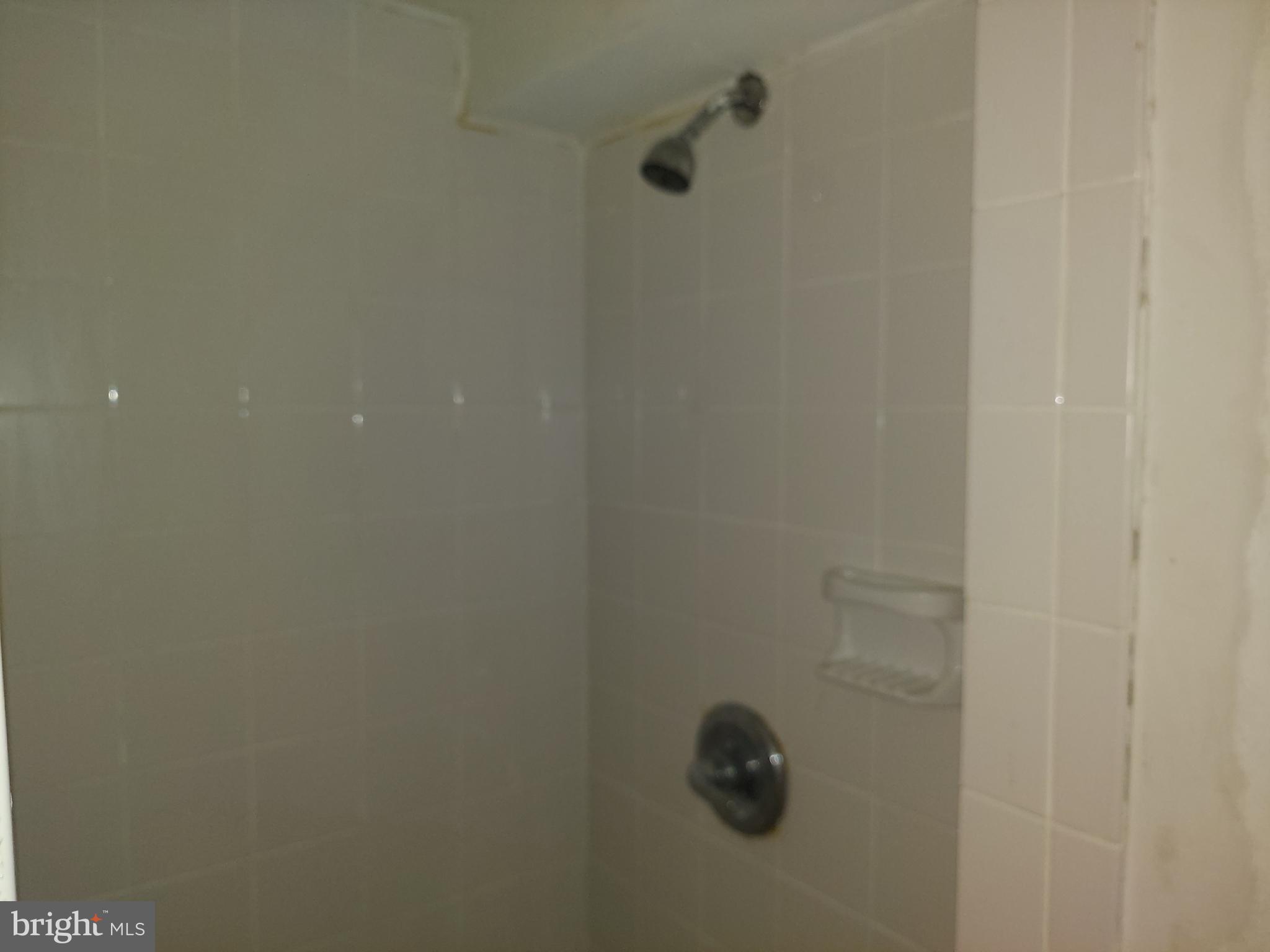 NEWINGTON STATION - Residential