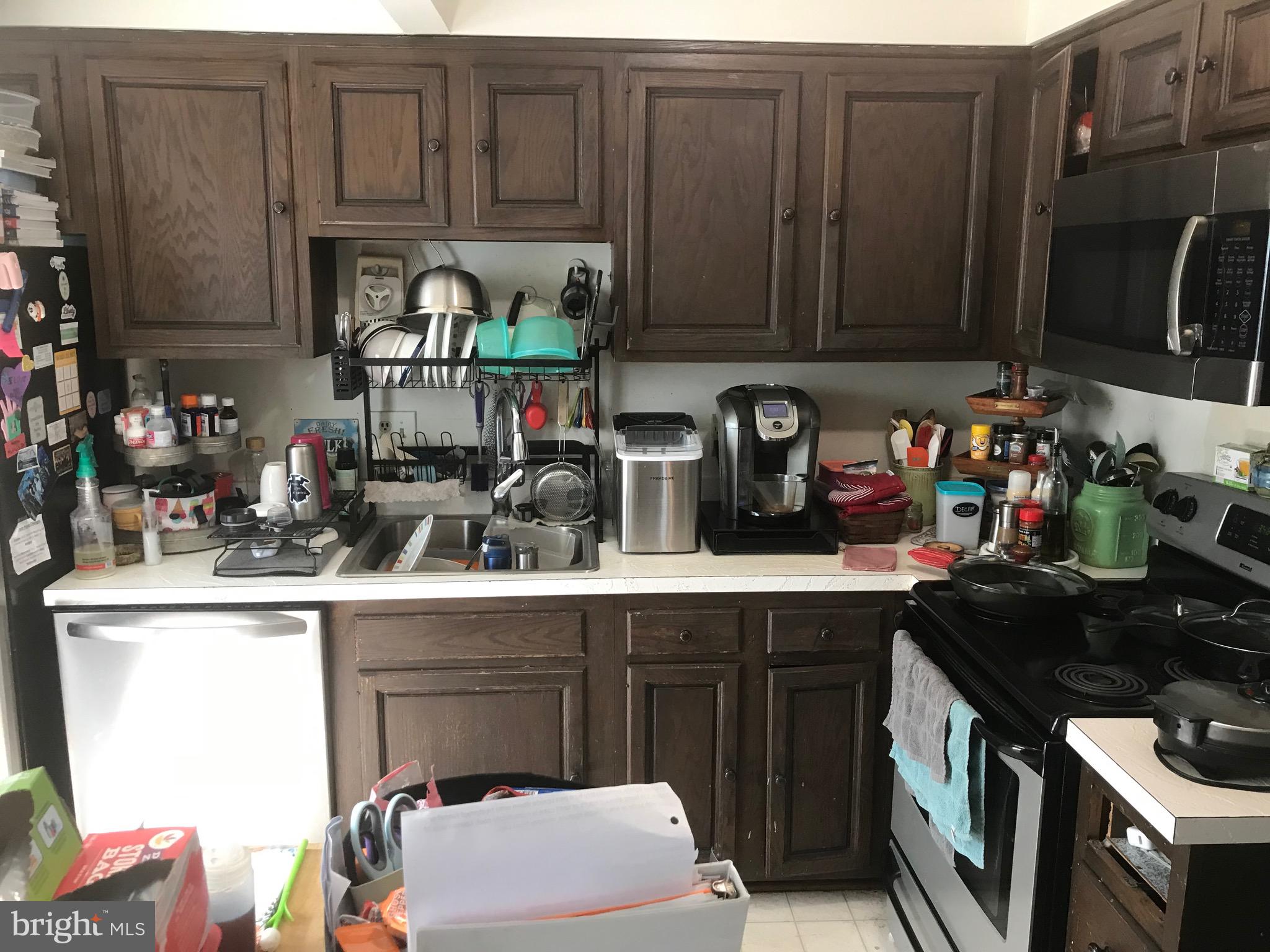 NEWINGTON STATION - Residential