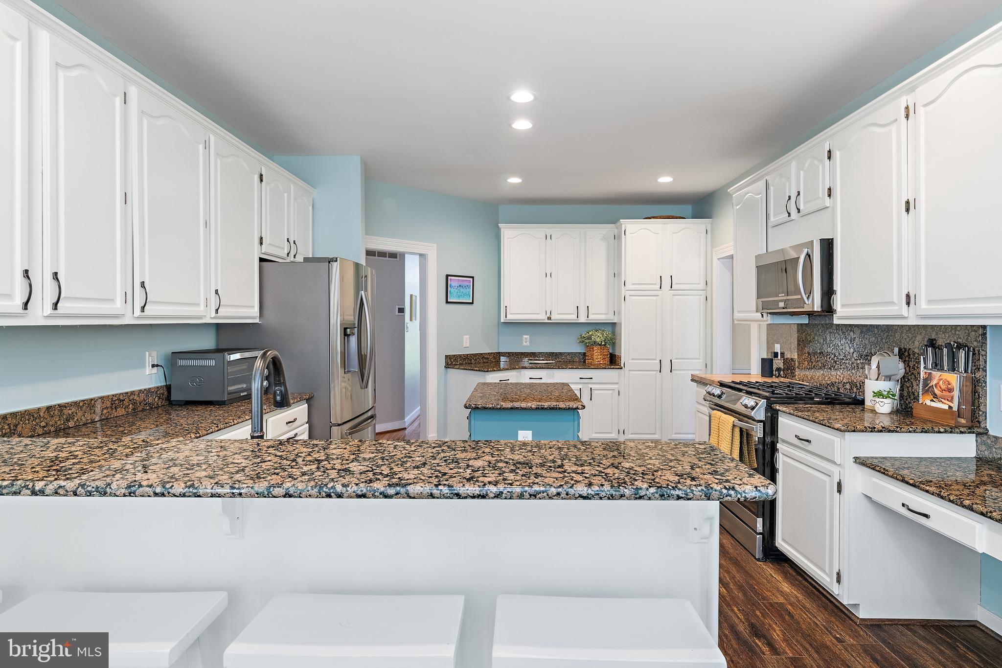 FAIRFIELD ESTATES - Residential