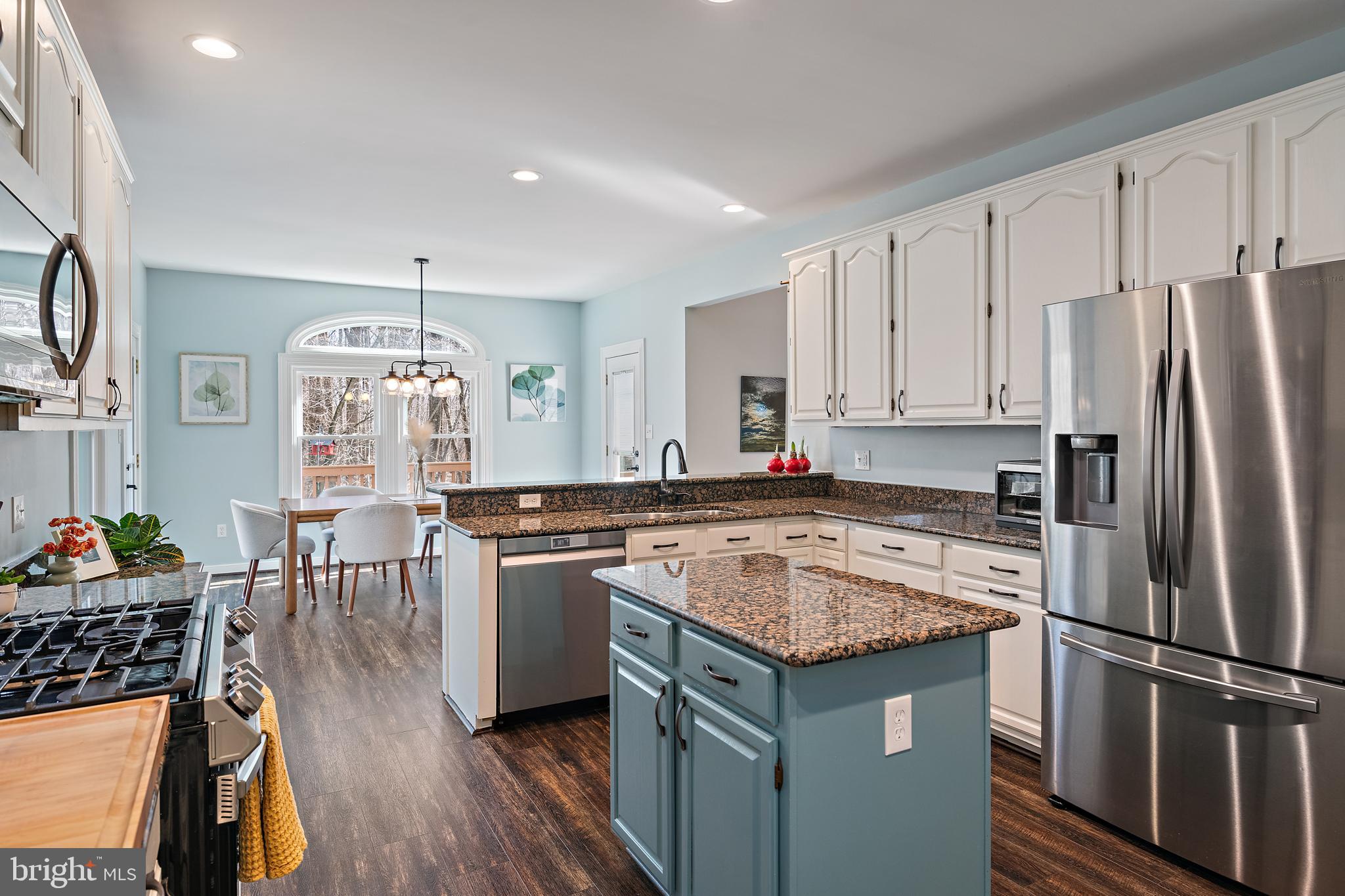 FAIRFIELD ESTATES - Residential