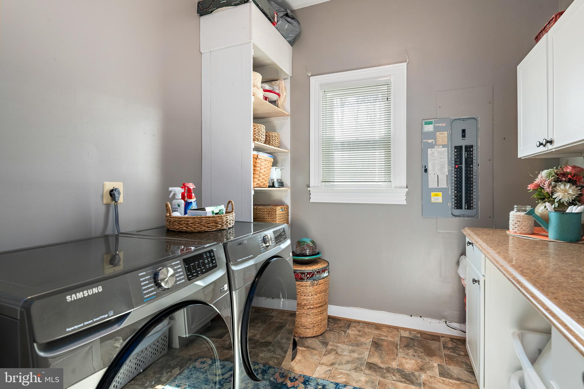 FAIRFIELD ESTATES - Residential