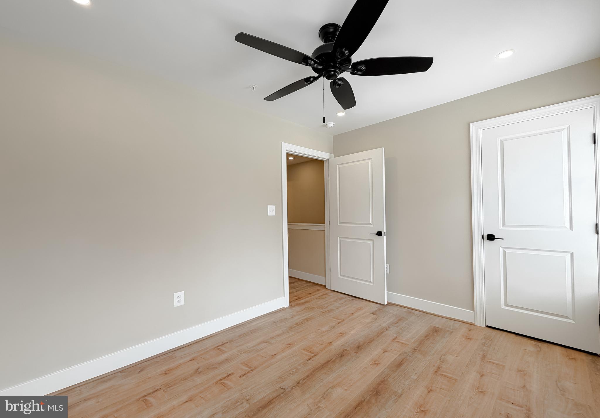 ST MARYS BEACH - Residential