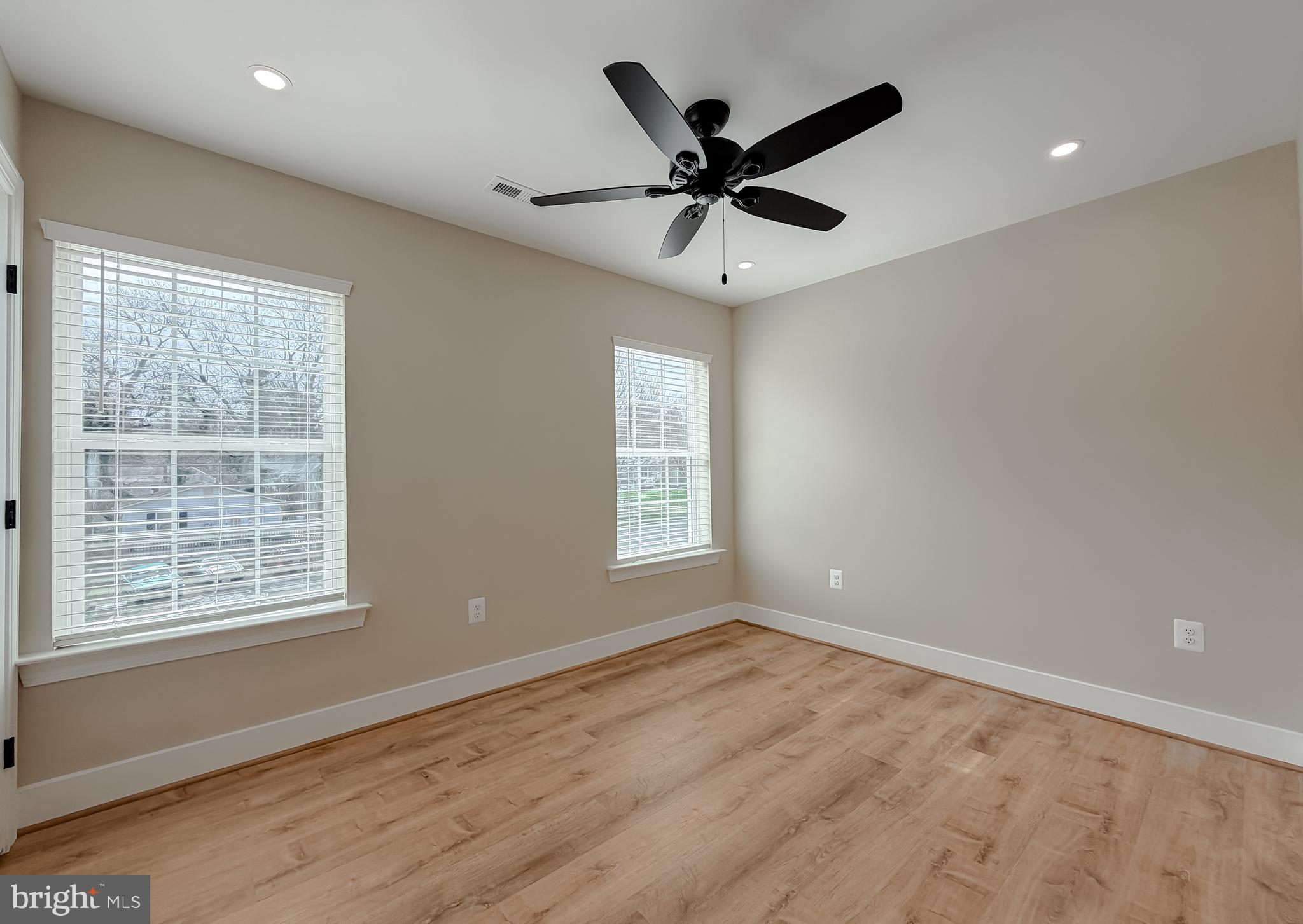 ST MARYS BEACH - Residential