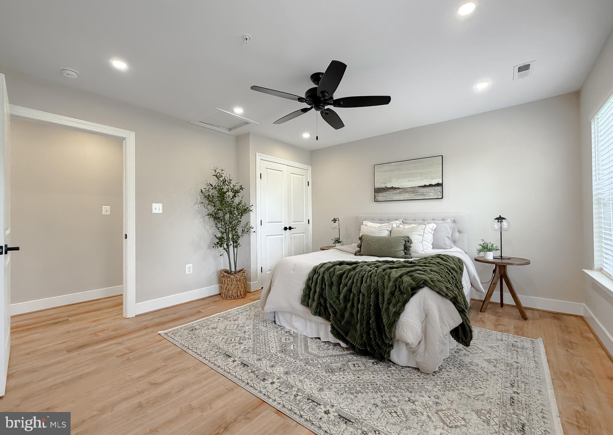 ST MARYS BEACH - Residential